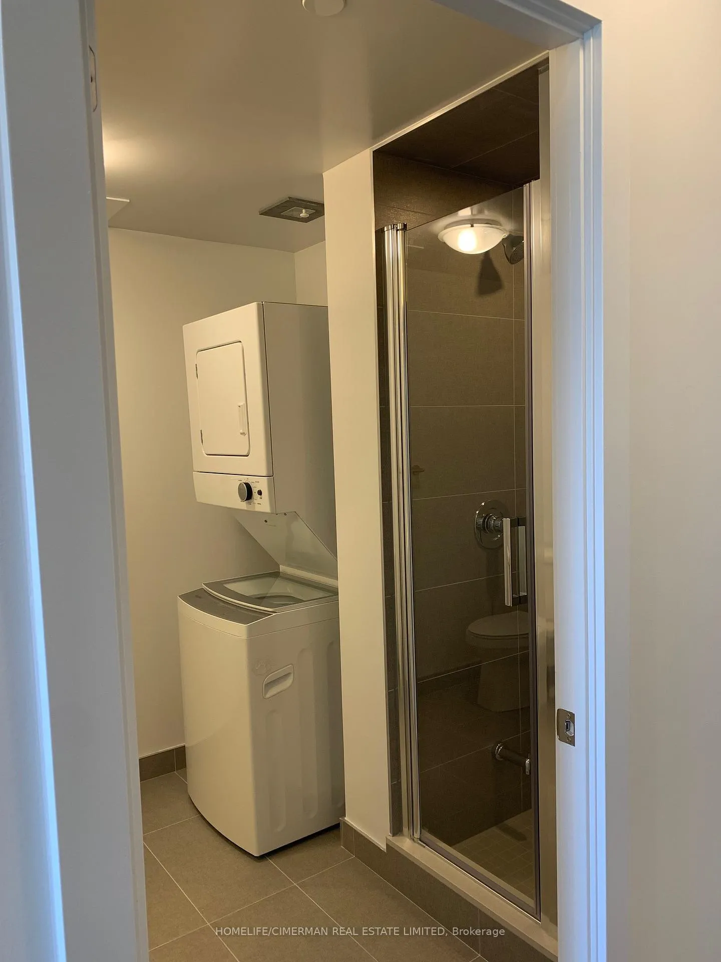 Photo 11 of Unit 1003, 2550 Simcoe St N, Oshawa, Windfields — HOMEH