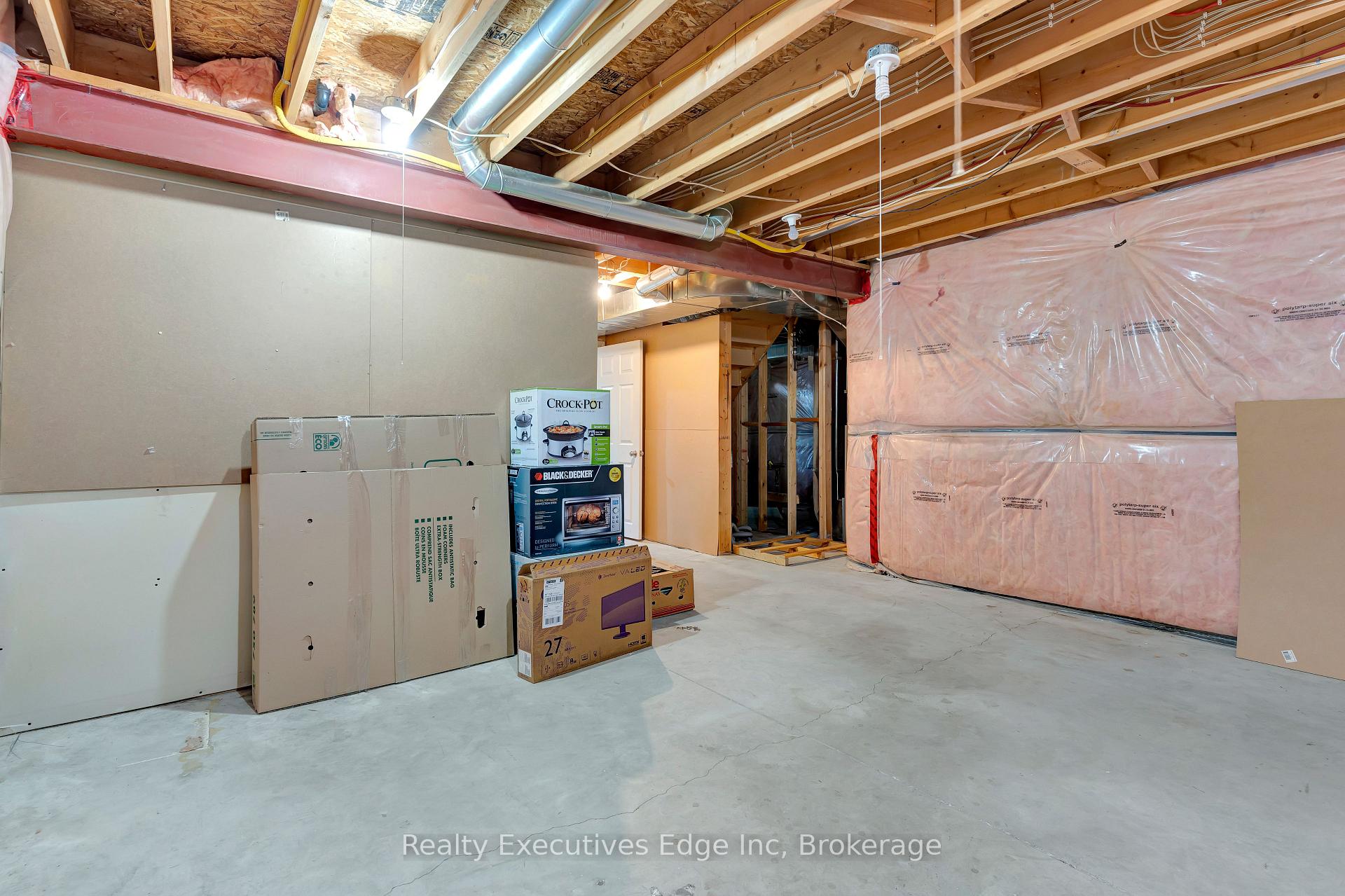 Photo 23 of 16 Penfold Drive, Guelph, Grange Road — HOMEH