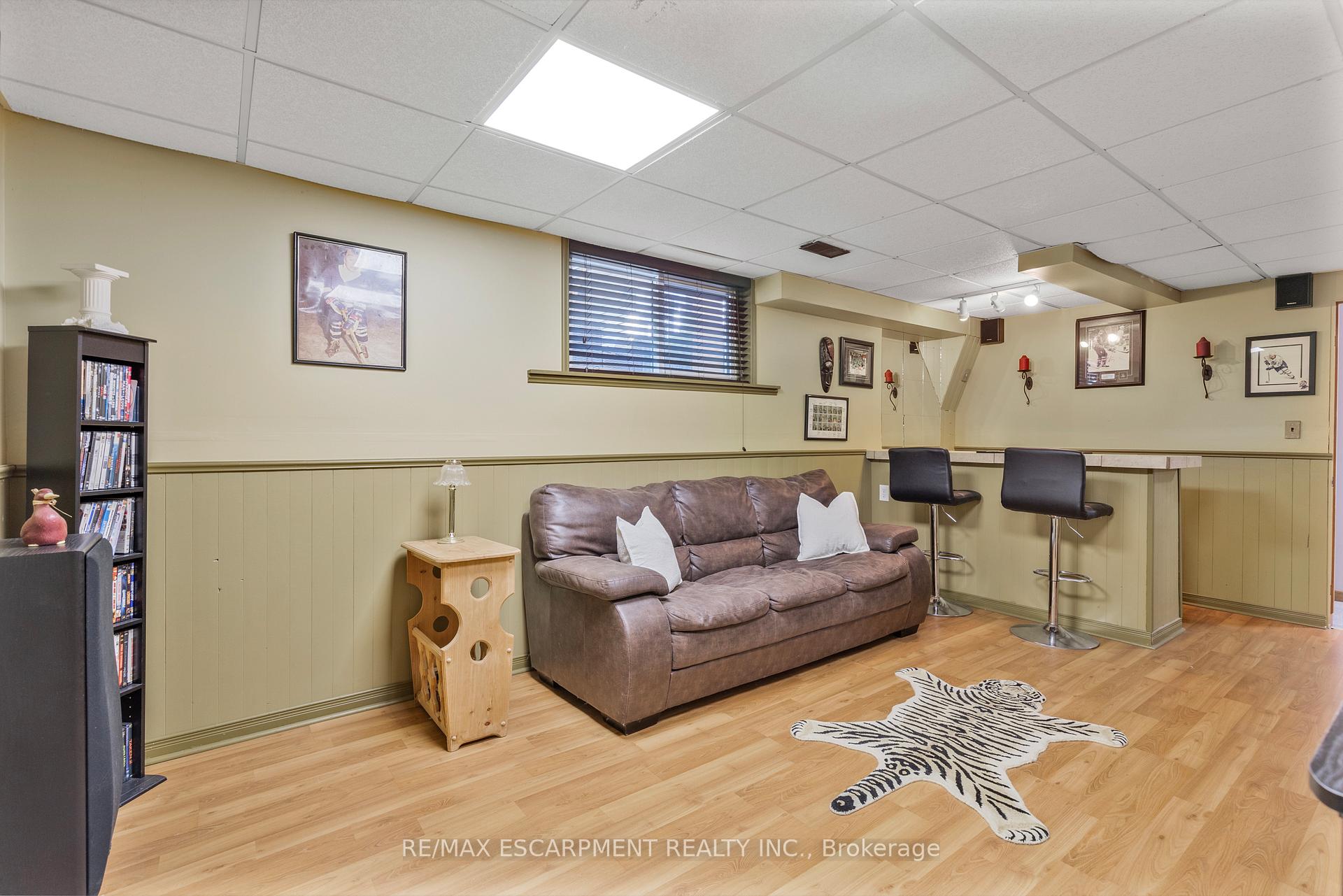 Photo 30 of 37 Glenvale Drive, Hamilton, Gilkson — HOMEH