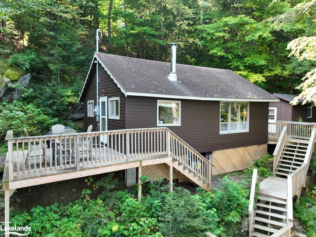 Photo 1 of 1023 Twilight Close W, Algonquin Highlands, McClintock — HOMEH