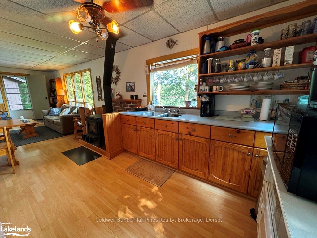 Photo 11 of 1023 Twilight Close W, Algonquin Highlands, McClintock — HOMEH