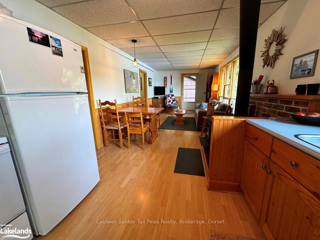 Photo 13 of 1023 Twilight Close W, Algonquin Highlands, McClintock — HOMEH
