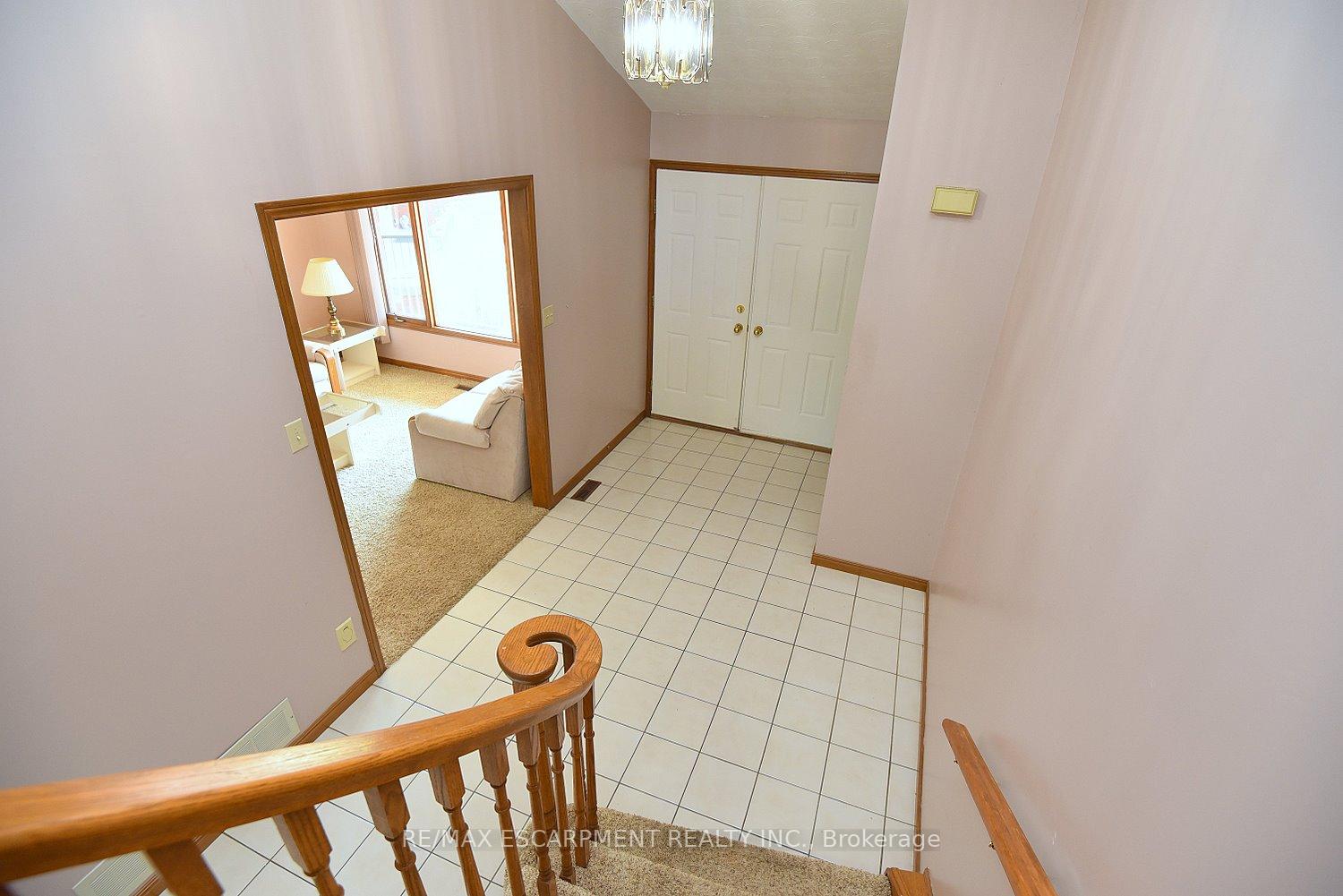 Photo 9 of 3 Lord Court, Hamilton, Kentley — HOMEH