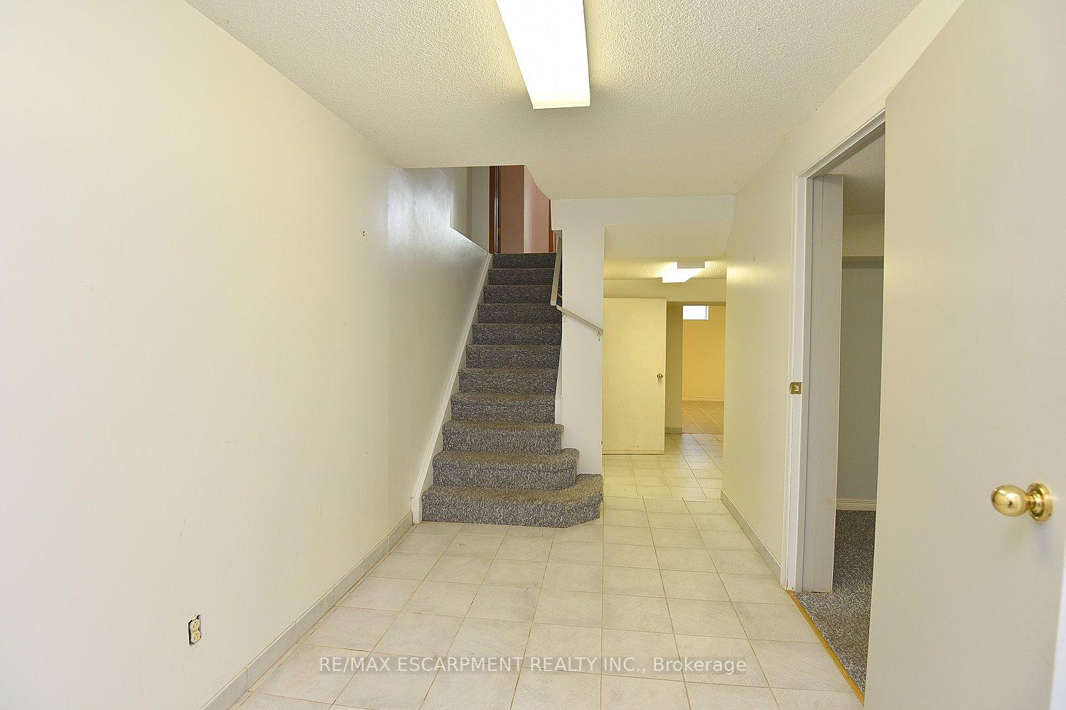Photo 29 of 3 Lord Court, Hamilton, Kentley — HOMEH