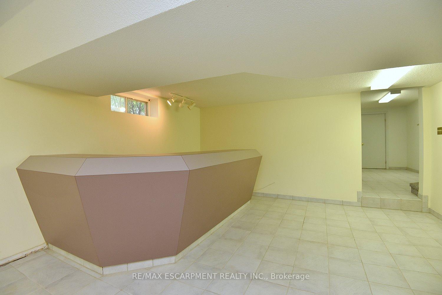 Photo 33 of 3 Lord Court, Hamilton, Kentley — HOMEH