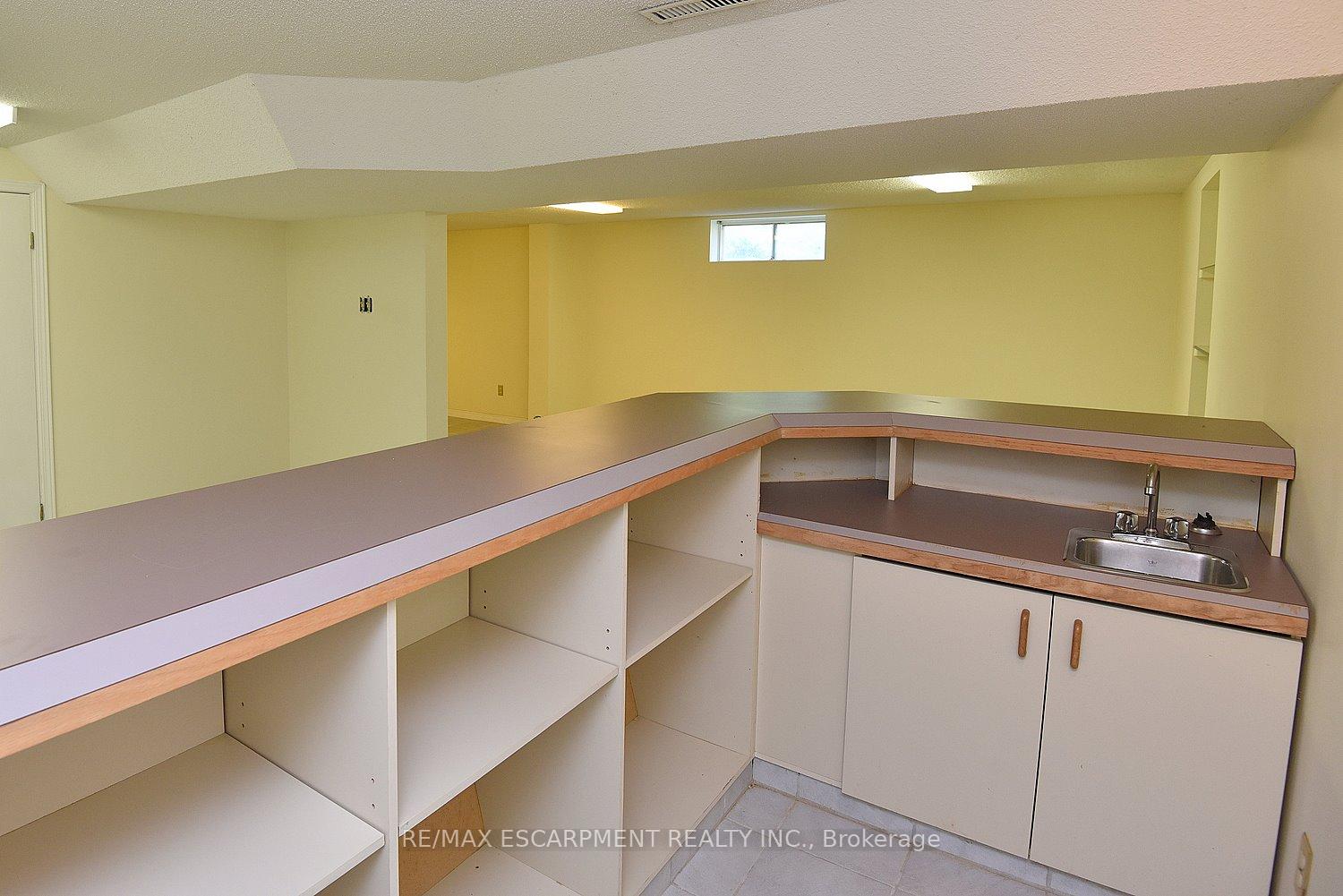 Photo 34 of 3 Lord Court, Hamilton, Kentley — HOMEH