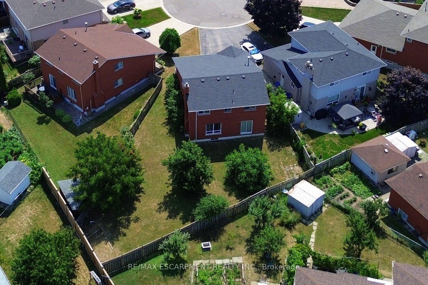 Photo 39 of 3 Lord Court, Hamilton, Kentley — HOMEH