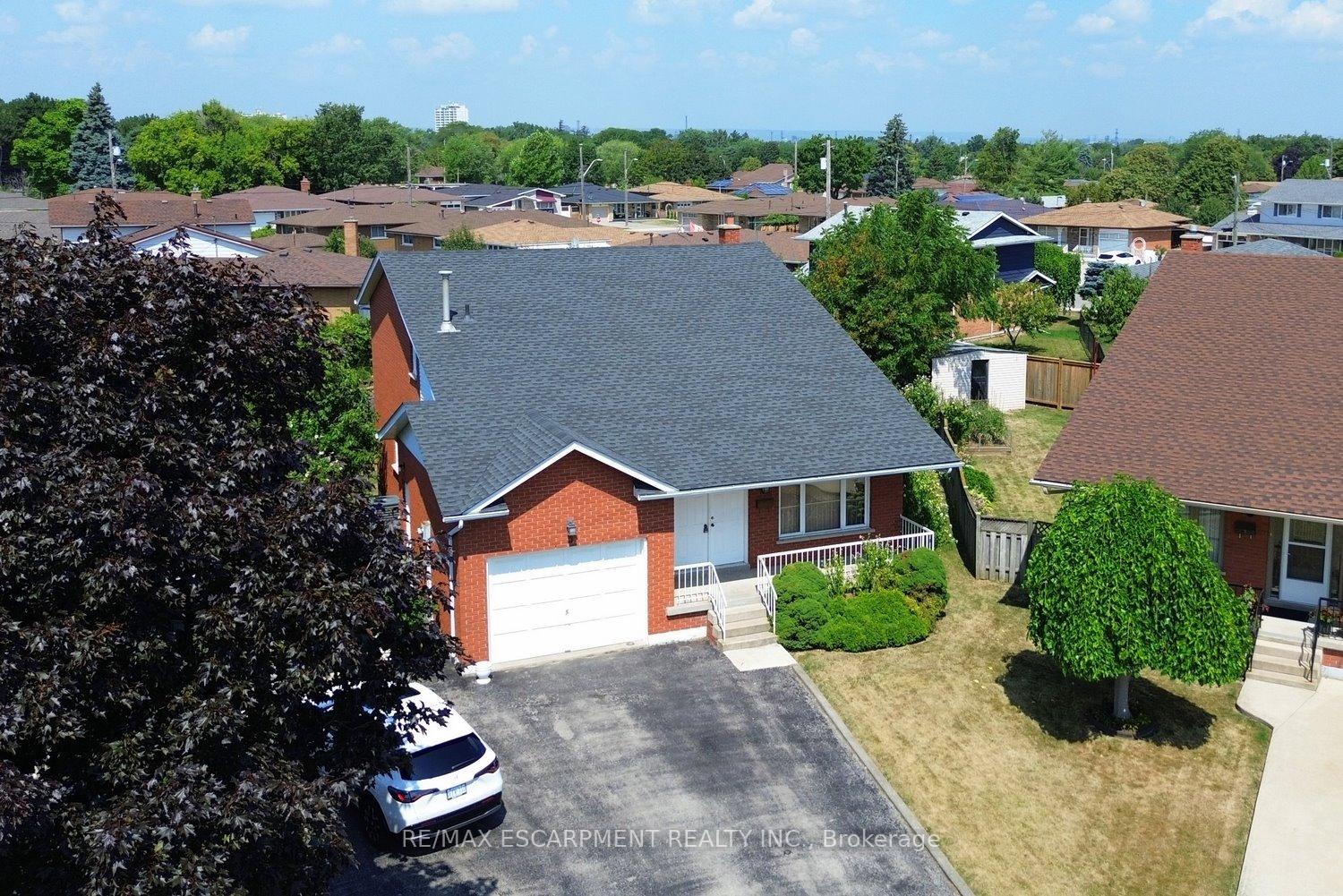 Photo 42 of 3 Lord Court, Hamilton, Kentley — HOMEH