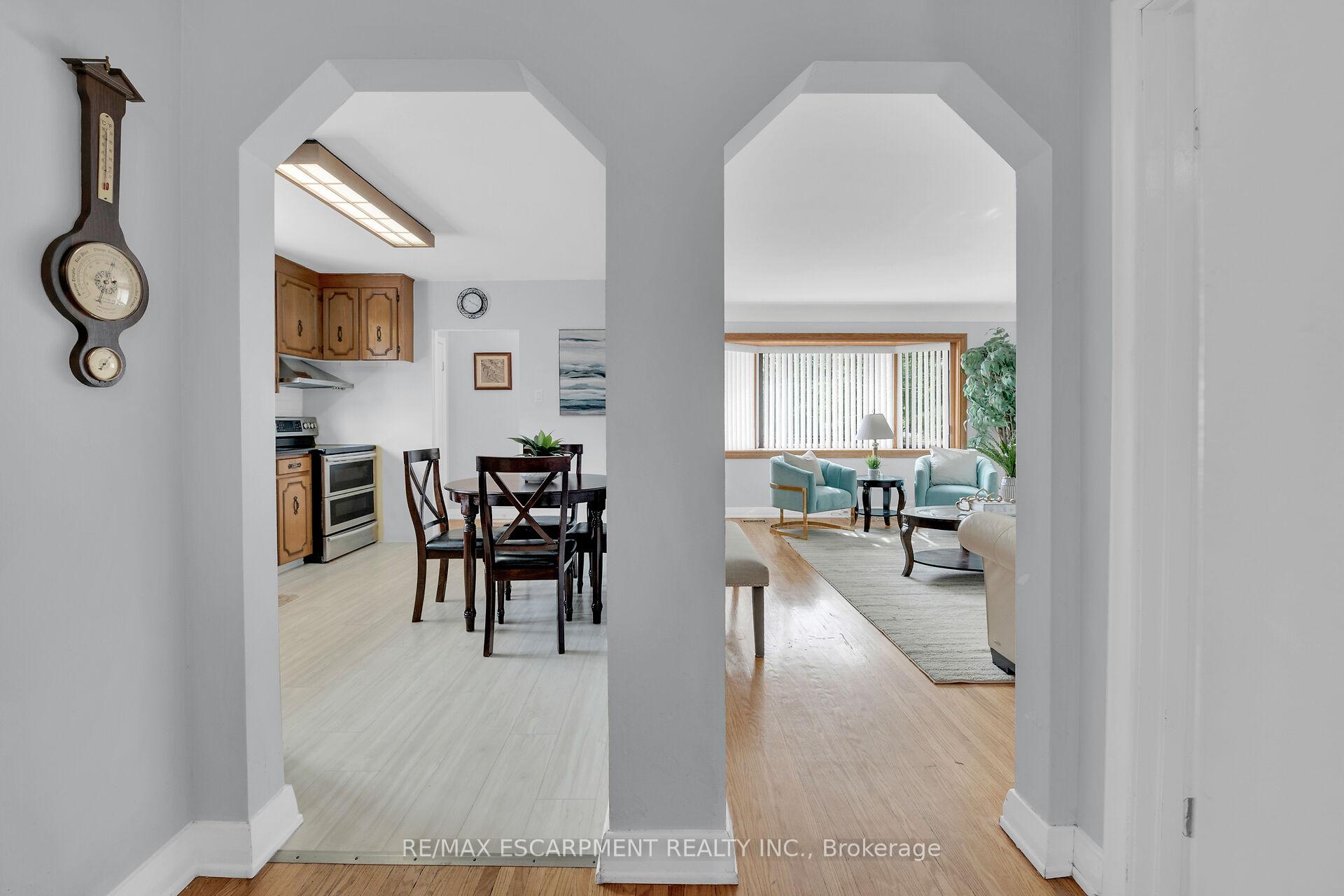 Photo 11 of 261 Mcneilly Road, Hamilton, Fruitland — HOMEH