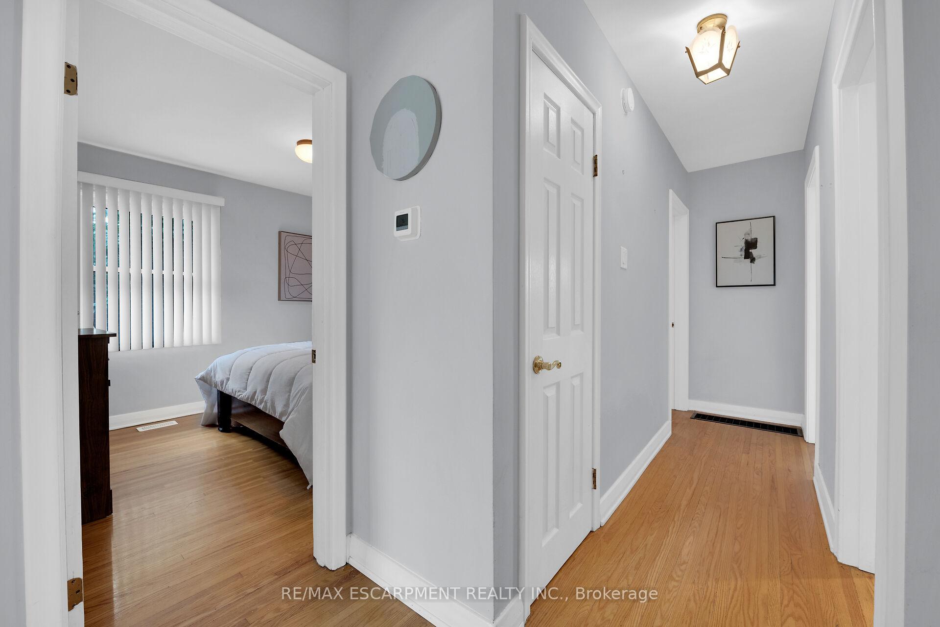 Photo 18 of 261 Mcneilly Road, Hamilton, Fruitland — HOMEH
