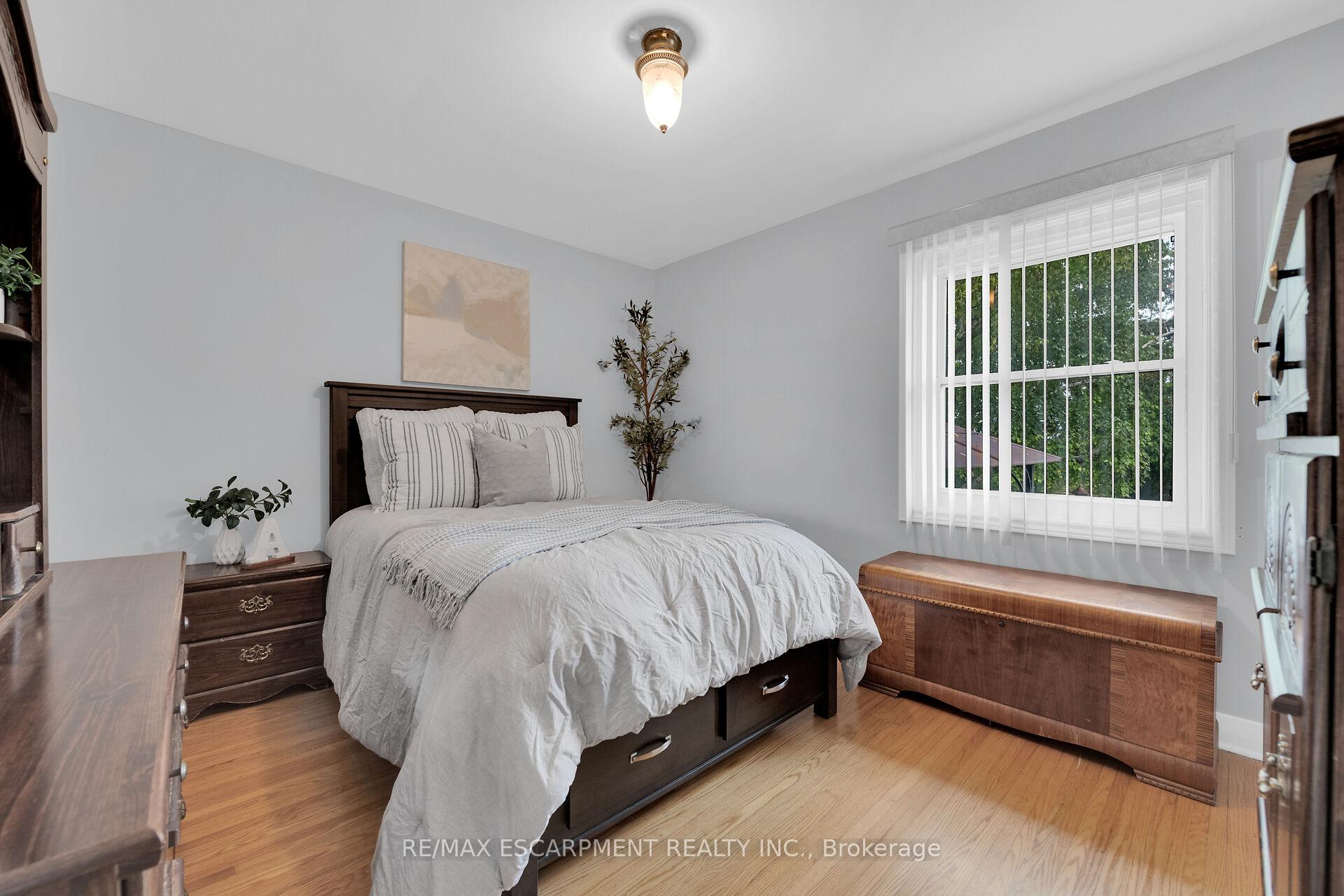 Photo 20 of 261 Mcneilly Road, Hamilton, Fruitland — HOMEH