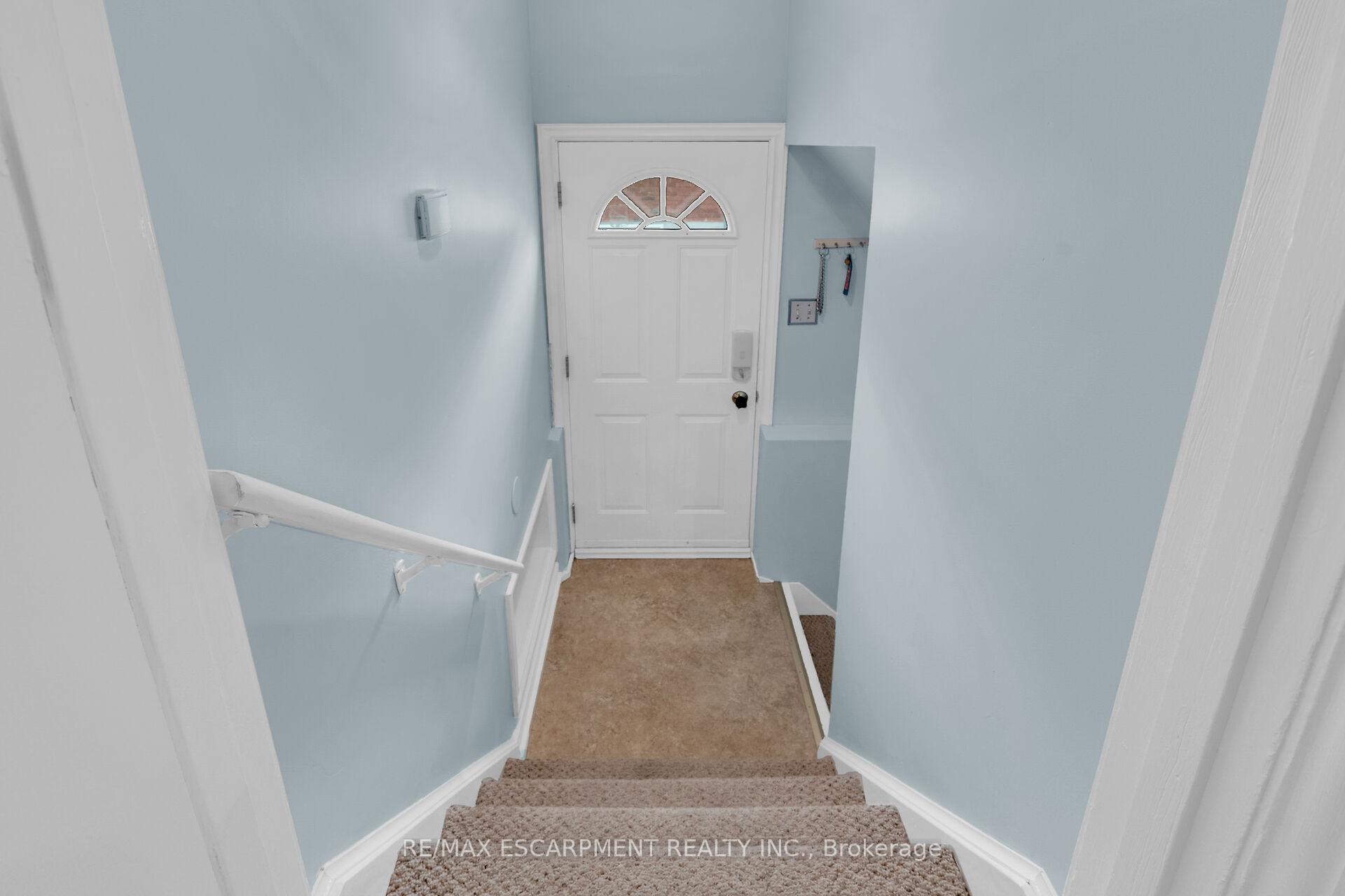 Photo 23 of 261 Mcneilly Road, Hamilton, Fruitland — HOMEH