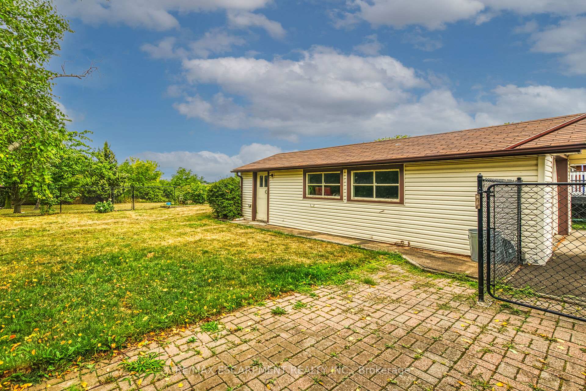Photo 35 of 261 Mcneilly Road, Hamilton, Fruitland — HOMEH
