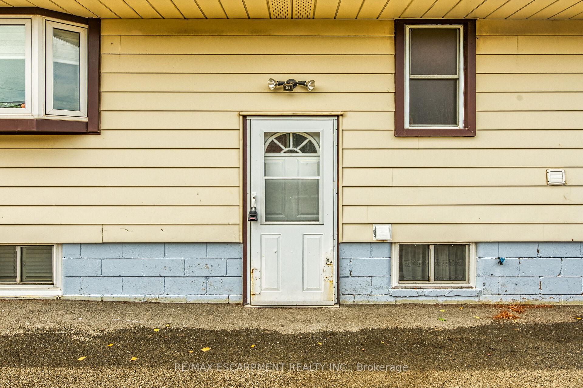 Photo 44 of 261 Mcneilly Road, Hamilton, Fruitland — HOMEH