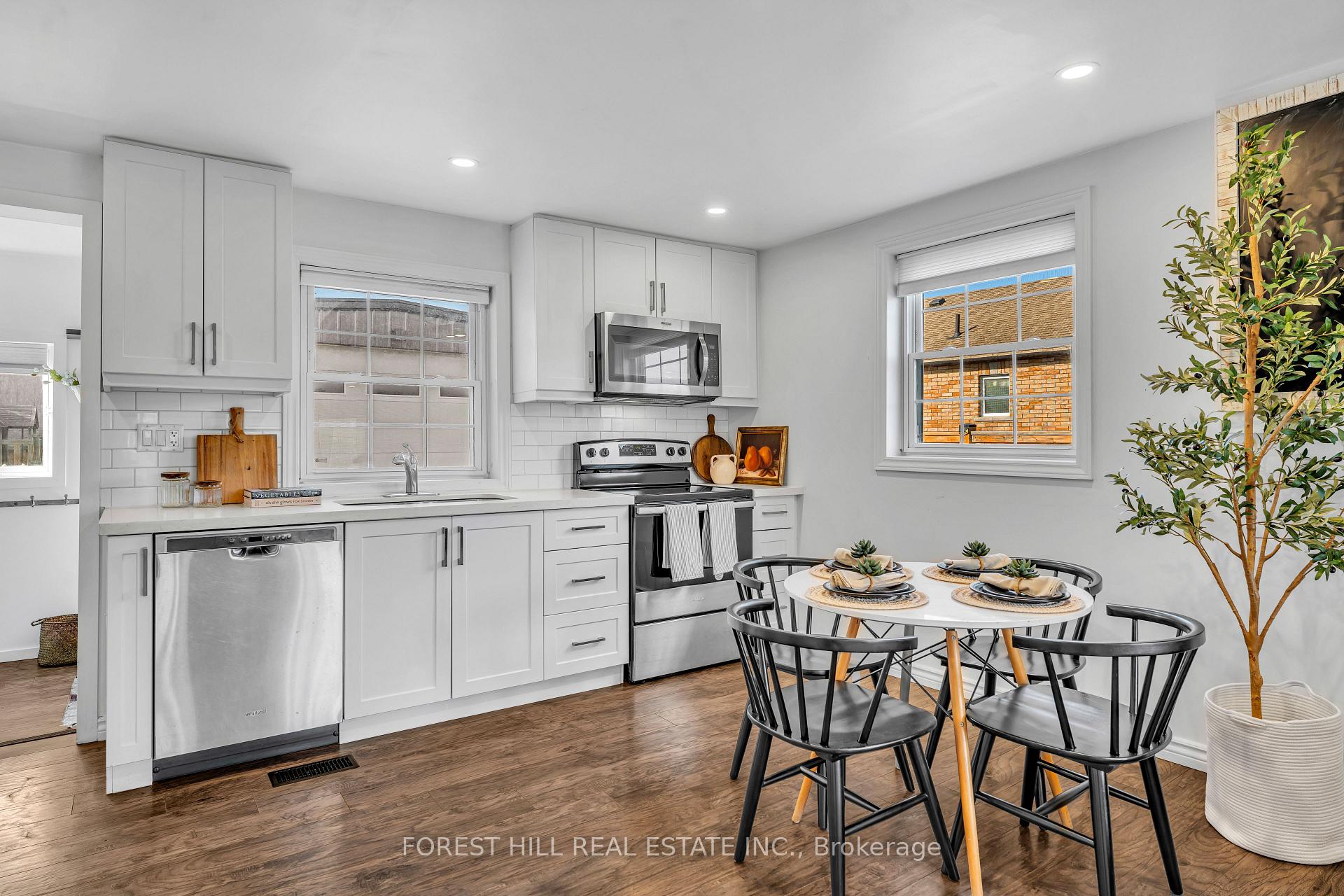 Photo 12 of 4028 Highway 2 Road, Clarington, Rural Clarington — HOMEH