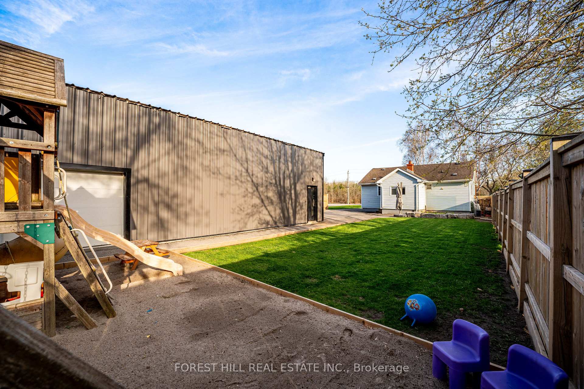Photo 31 of 4028 Highway 2 Road, Clarington, Rural Clarington — HOMEH