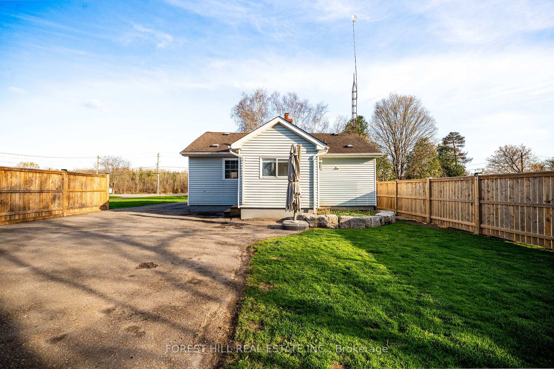Photo 32 of 4028 Highway 2 Road, Clarington, Rural Clarington — HOMEH