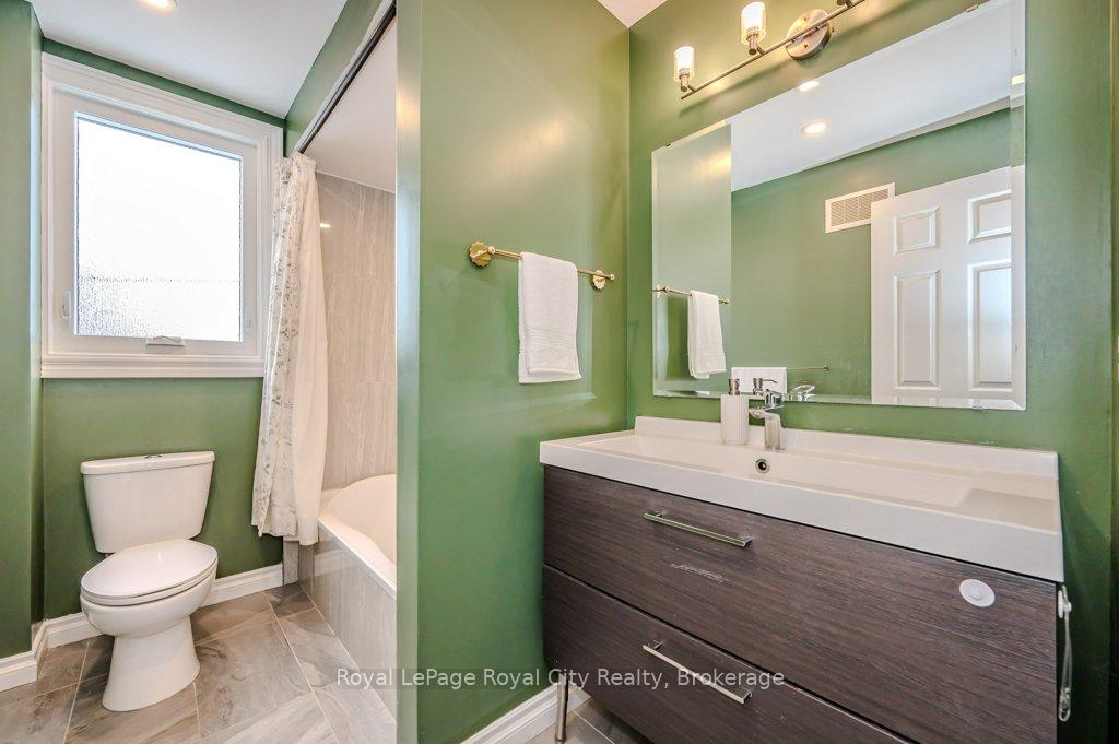 Photo 10 of 112 Forest Street, Guelph, Dovercliffe Park/Old University — HOMEH