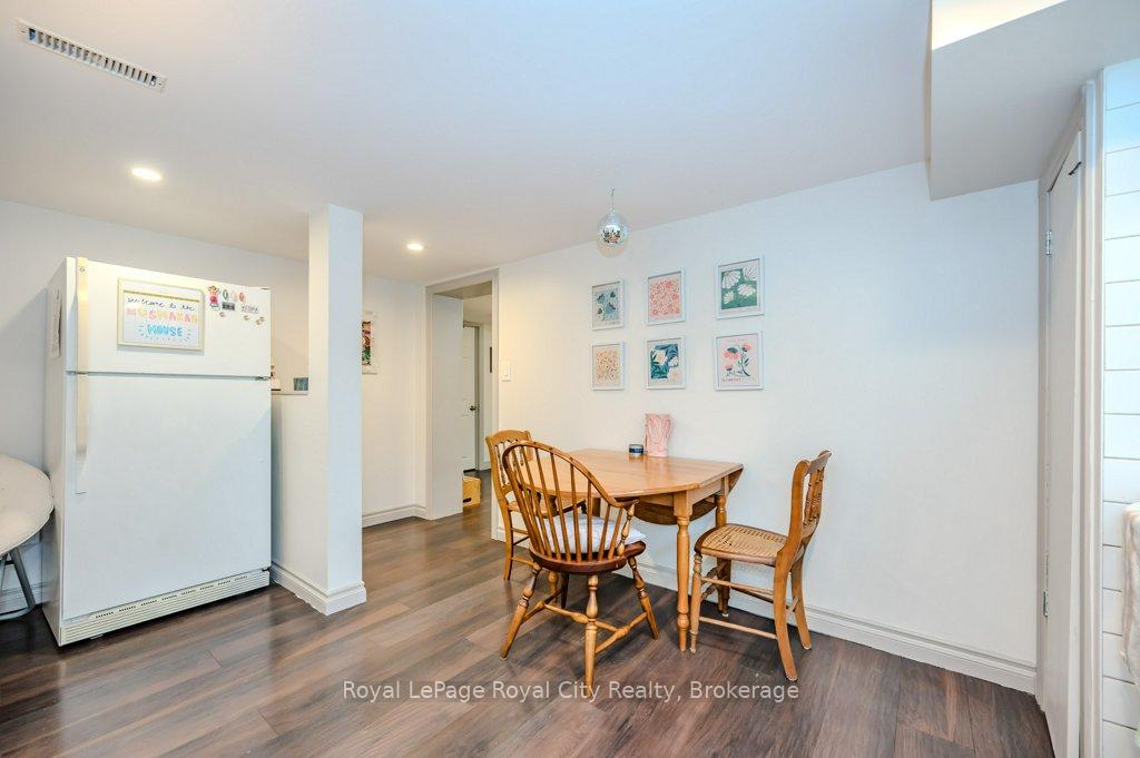 Photo 21 of 112 Forest Street, Guelph, Dovercliffe Park/Old University — HOMEH
