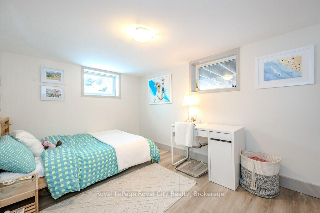 Photo 24 of 112 Forest Street, Guelph, Dovercliffe Park/Old University — HOMEH