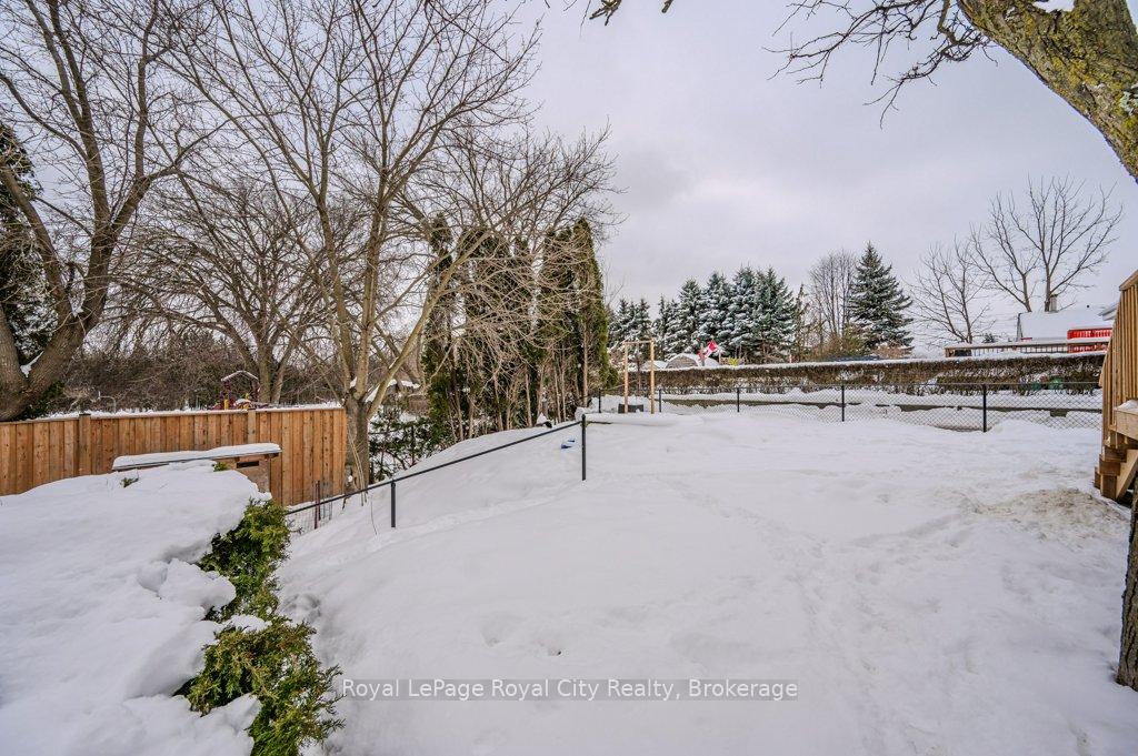 Photo 31 of 112 Forest Street, Guelph, Dovercliffe Park/Old University — HOMEH