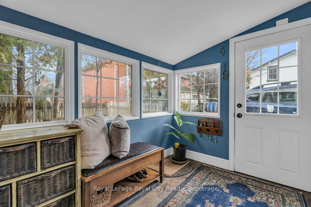 Photo 5 of 128 Dufferin Street, Guelph, Exhibition Park — HOMEH