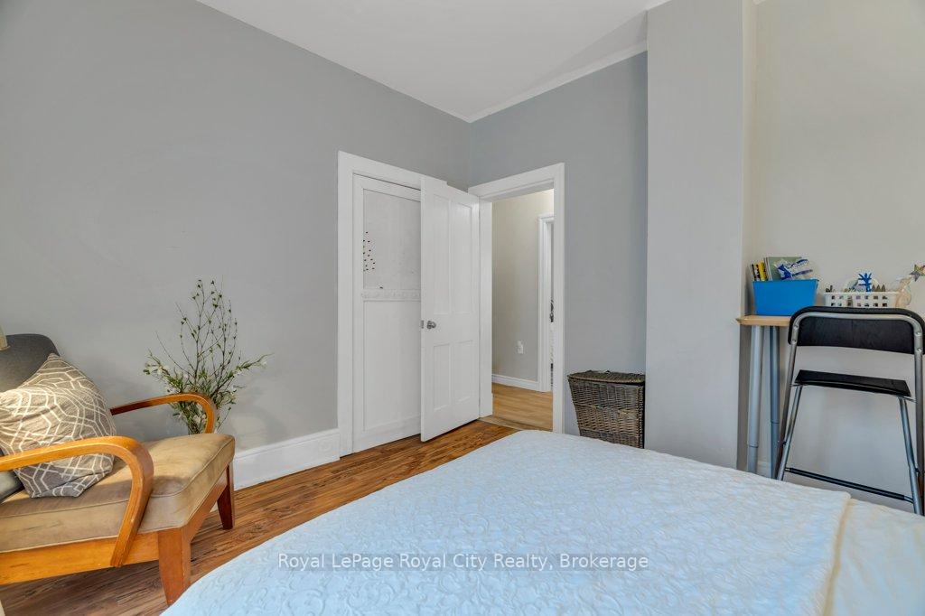 Photo 20 of 128 Dufferin Street, Guelph, Exhibition Park — HOMEH