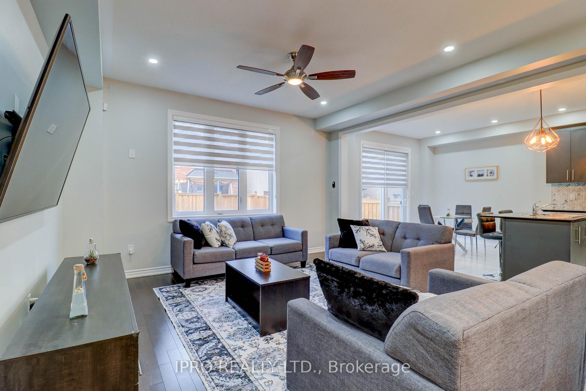 Photo 8 of 168 Ronald Hooper Avenue, Clarington, Bowmanville — HOMEH