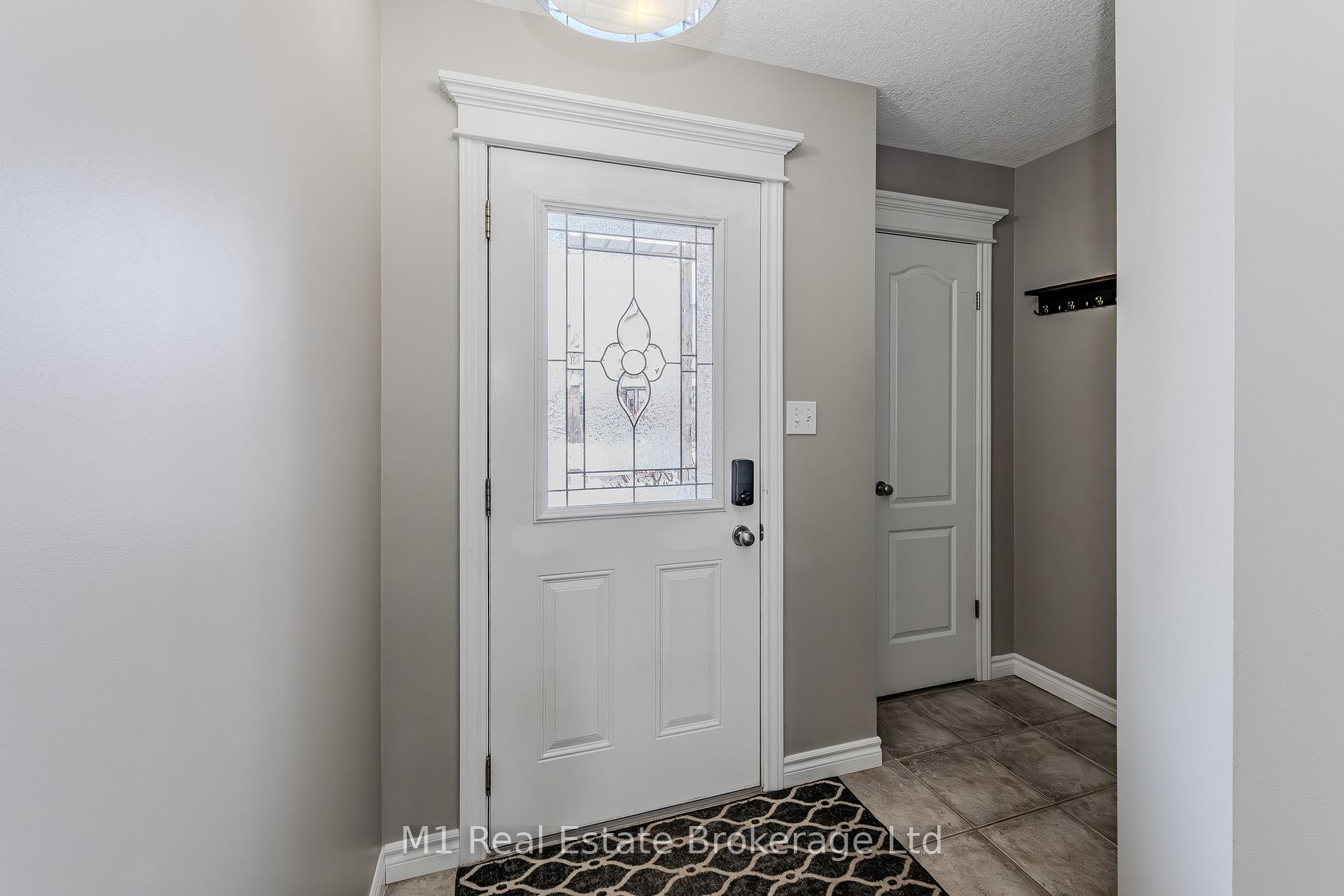 Photo 4 of 300 Severn Drive, Guelph, Grange Road — HOMEH