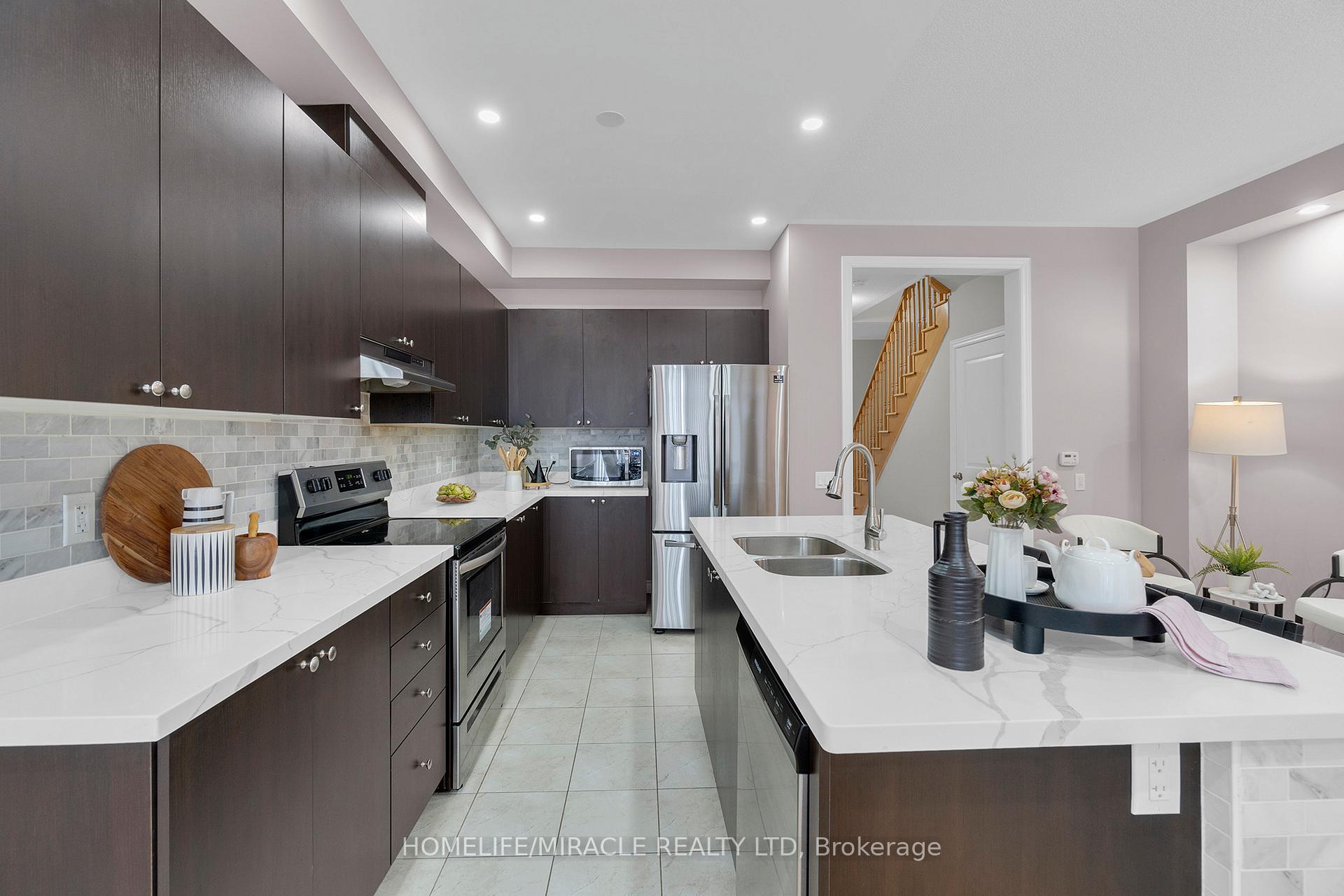 Photo 15 of 8 Phyllis Drive, Caledon, Rural Caledon — HOMEH