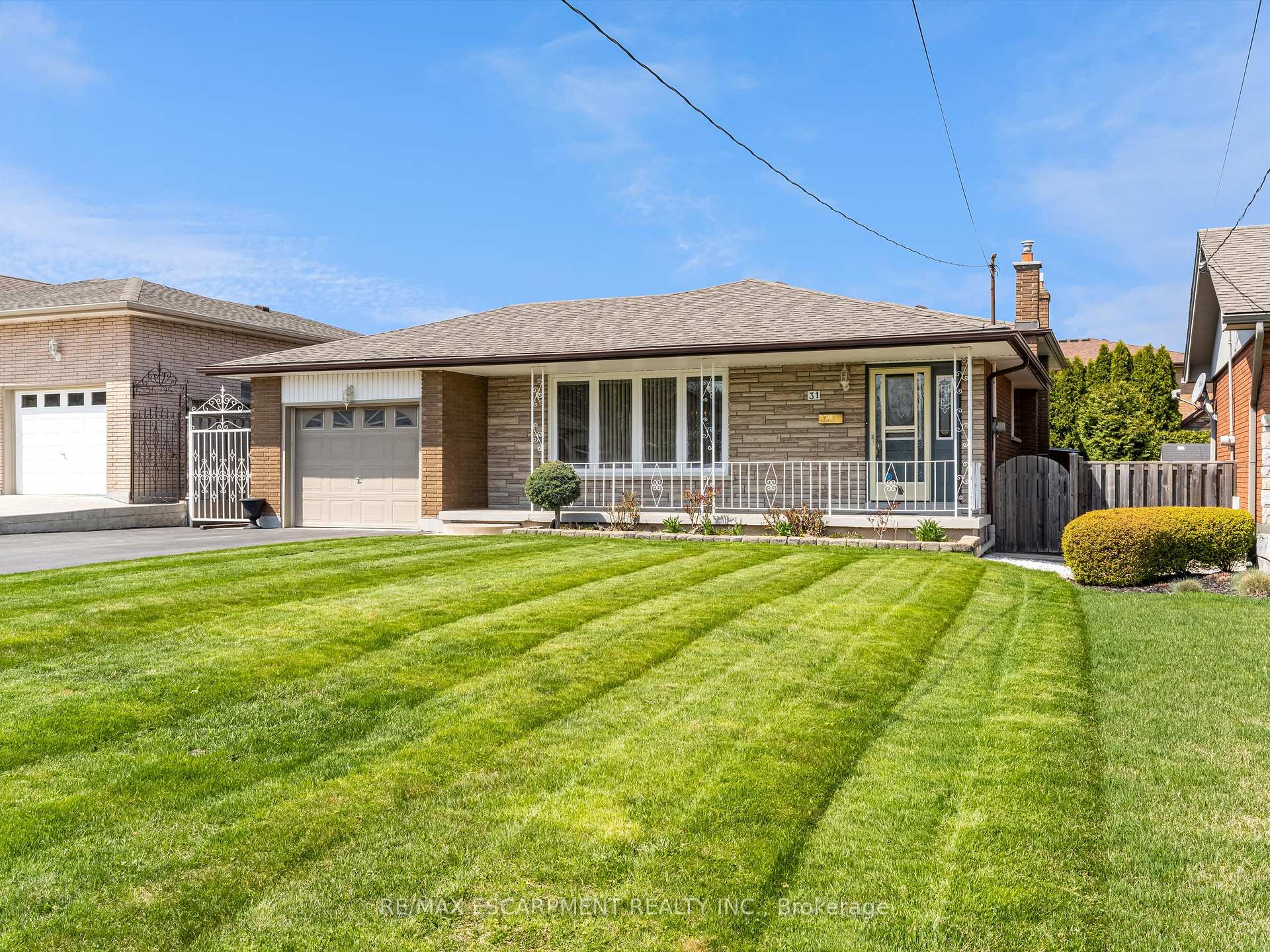 Photo 5 of 31 Kilbourn Avenue, Hamilton, Stoney Creek — HOMEH