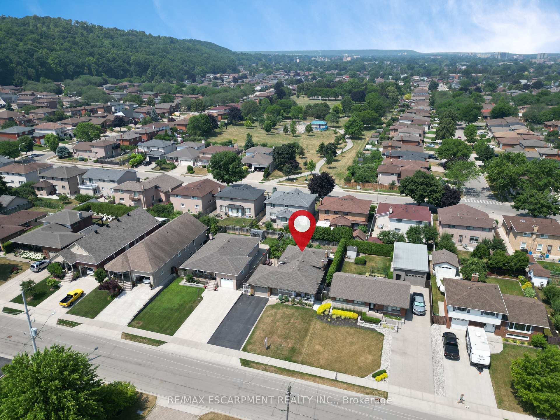 Photo 42 of 31 Kilbourn Avenue, Hamilton, Stoney Creek — HOMEH