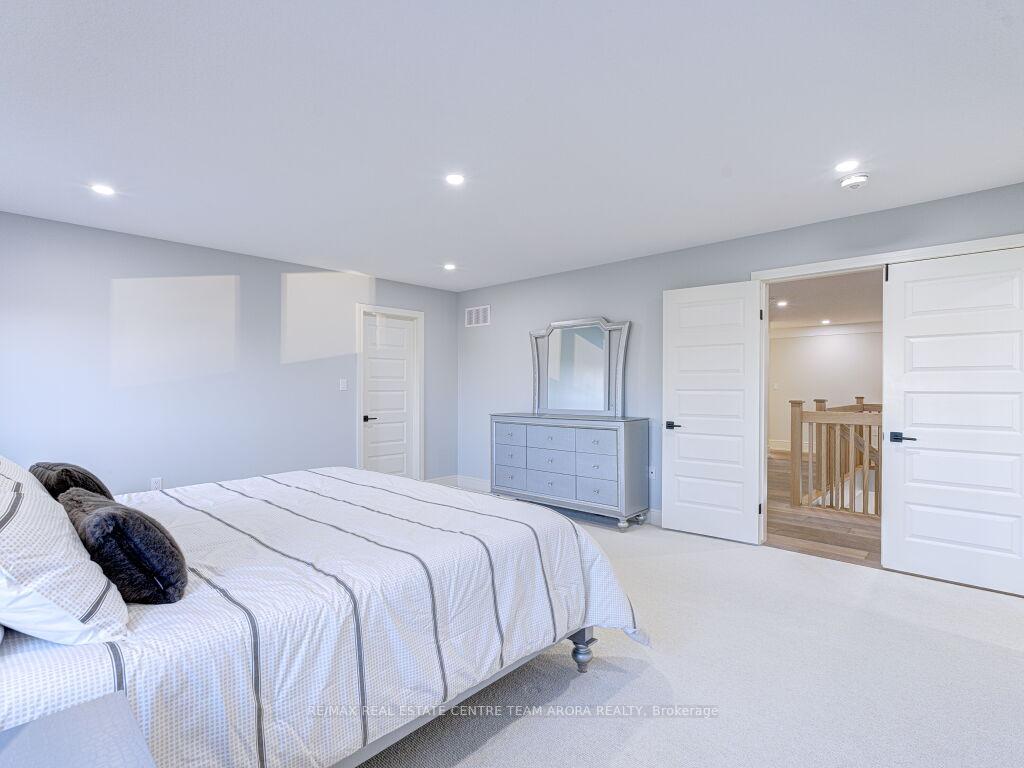 Photo 18 of 15 Deerfield Lane, Hamilton, Meadowlands — HOMEH