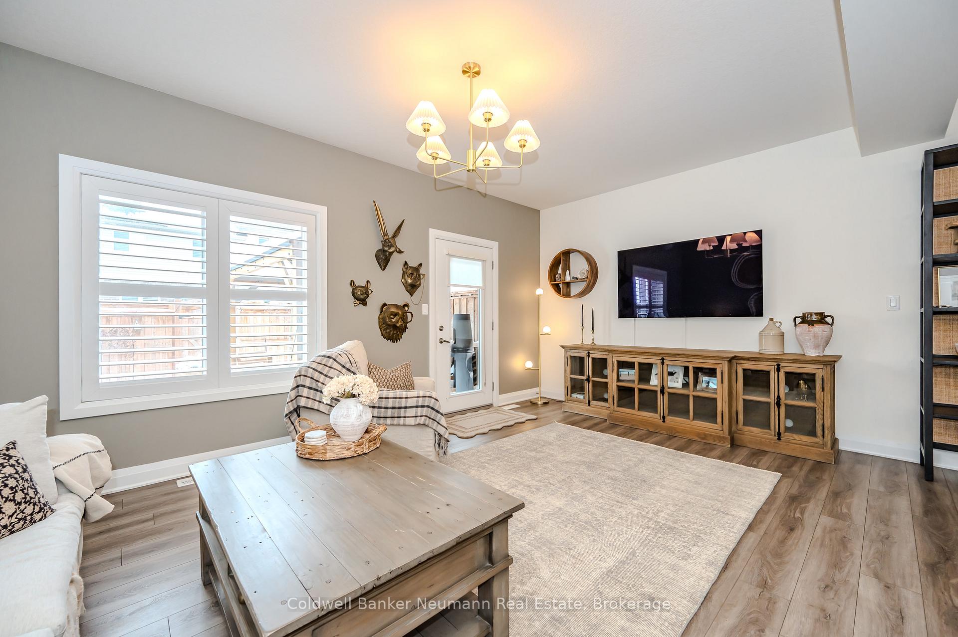Photo 8 of Unit 5, 118 Simmonds Drive, Guelph, Victoria North — HOMEH