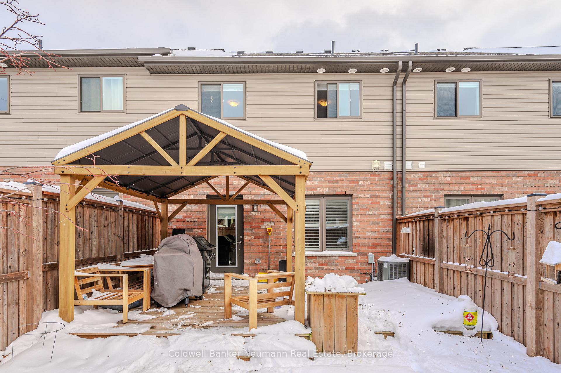 Photo 34 of Unit 5, 118 Simmonds Drive, Guelph, Victoria North — HOMEH