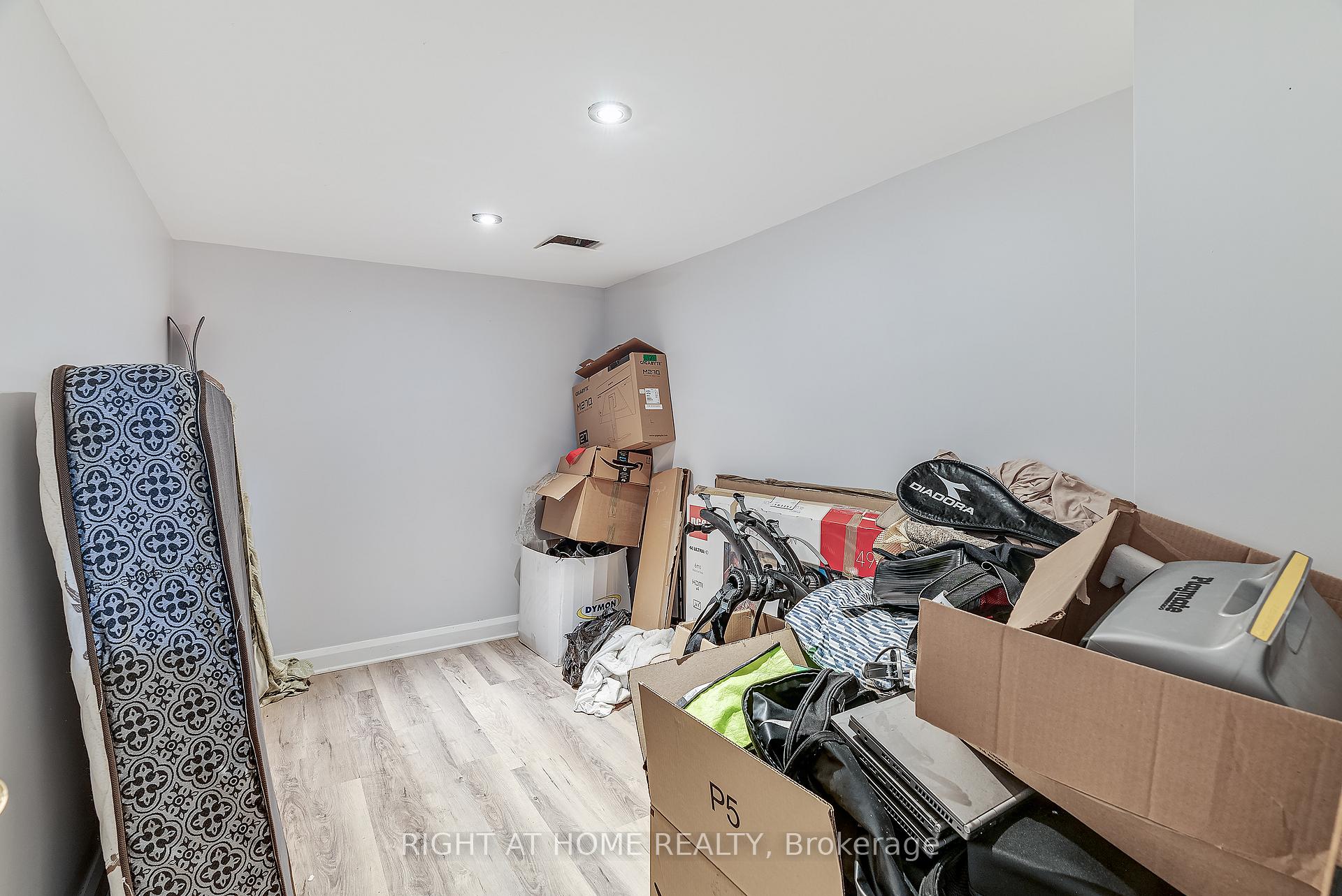 Photo 38 of 134 Fordham Private, Ottawa, Central Park — HOMEH