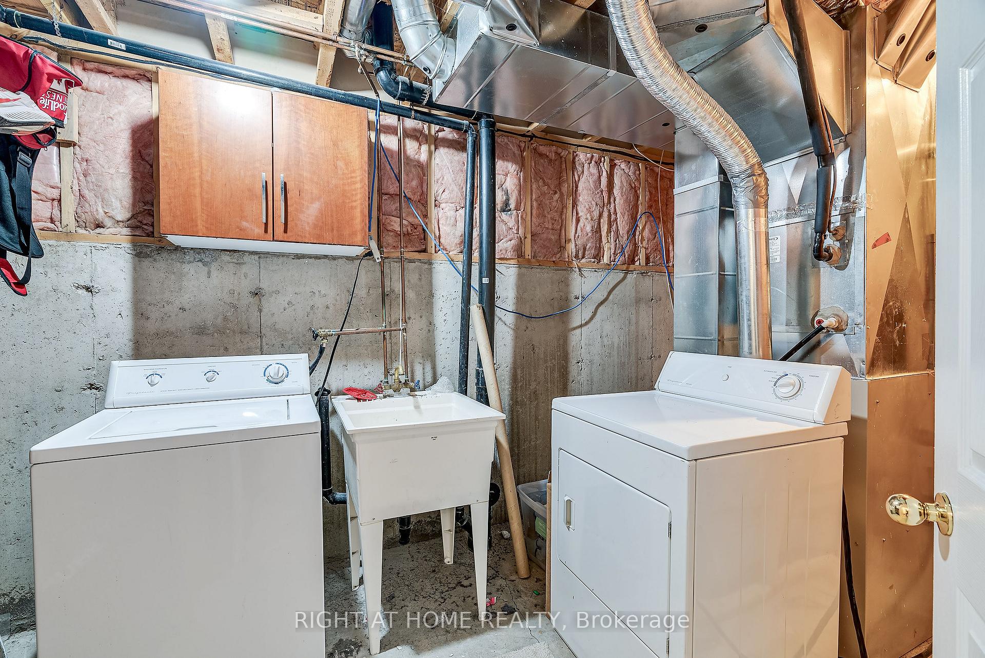 Photo 39 of 134 Fordham Private, Ottawa, Central Park — HOMEH