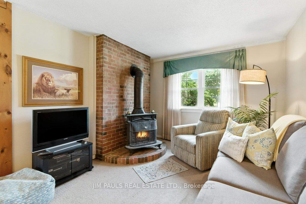 Photo 20 of 207 Broker Drive, Hamilton, Huntington — HOMEH