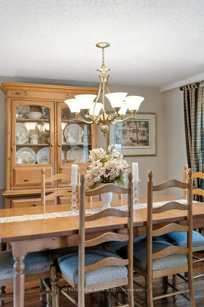 Photo 23 of 207 Broker Drive, Hamilton, Huntington — HOMEH
