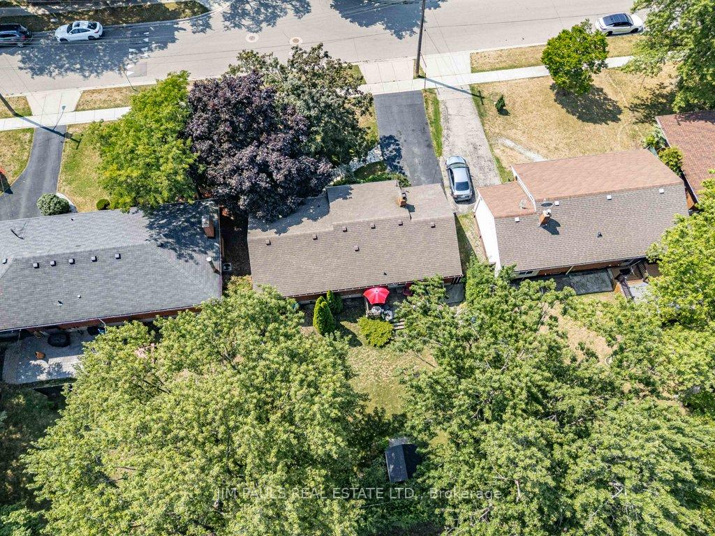 Photo 48 of 207 Broker Drive, Hamilton, Huntington — HOMEH