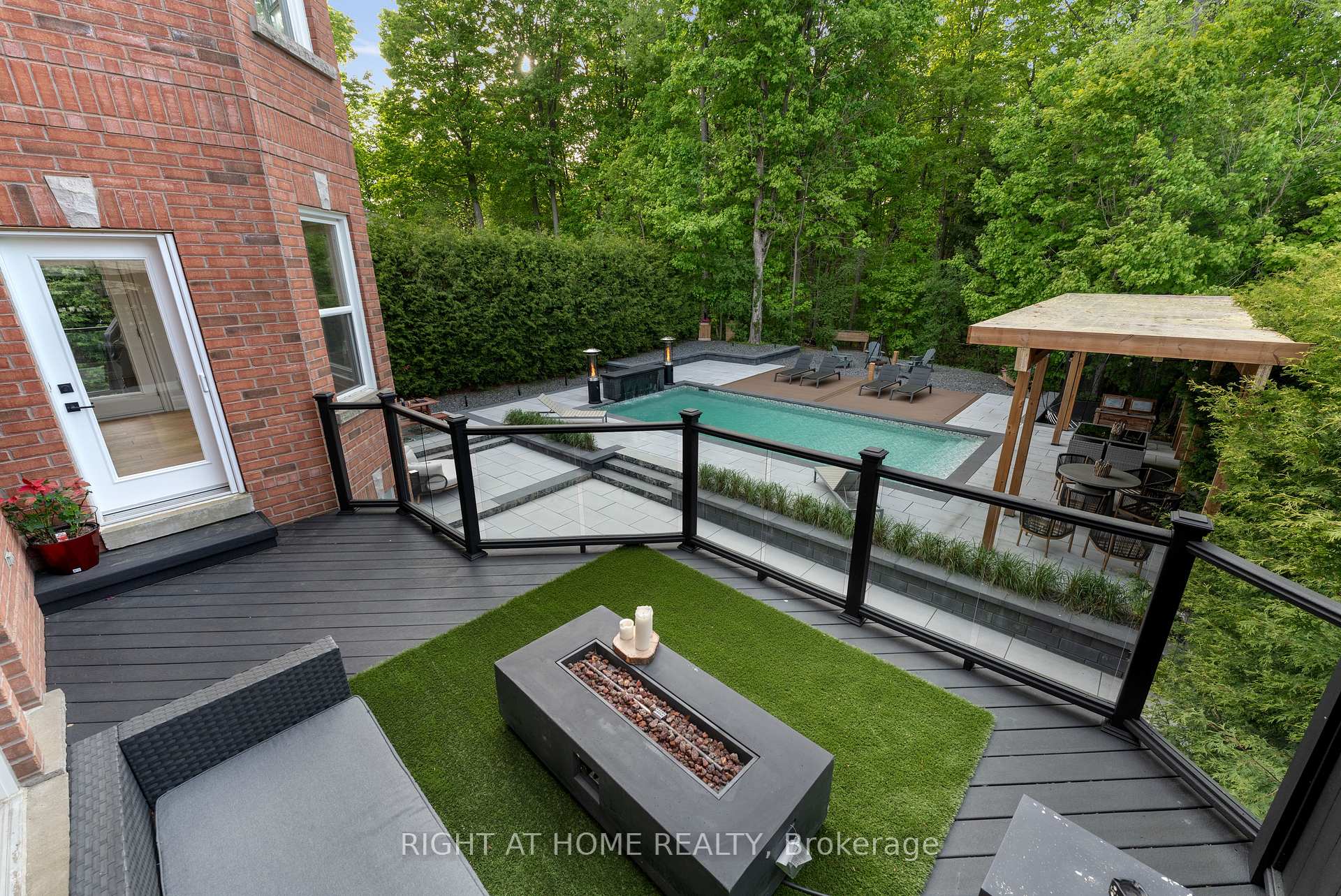 Photo 26 of 100 Willis Drive, Aurora, Aurora Highlands — HOMEH