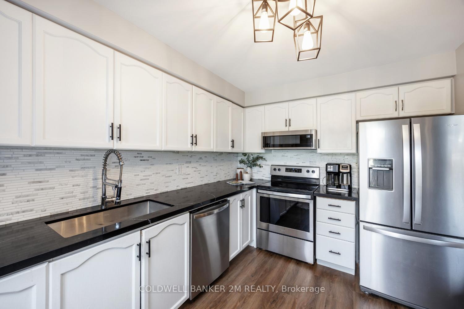Photo 14 of 117 Trewin Lane, Clarington, Bowmanville — HOMEH
