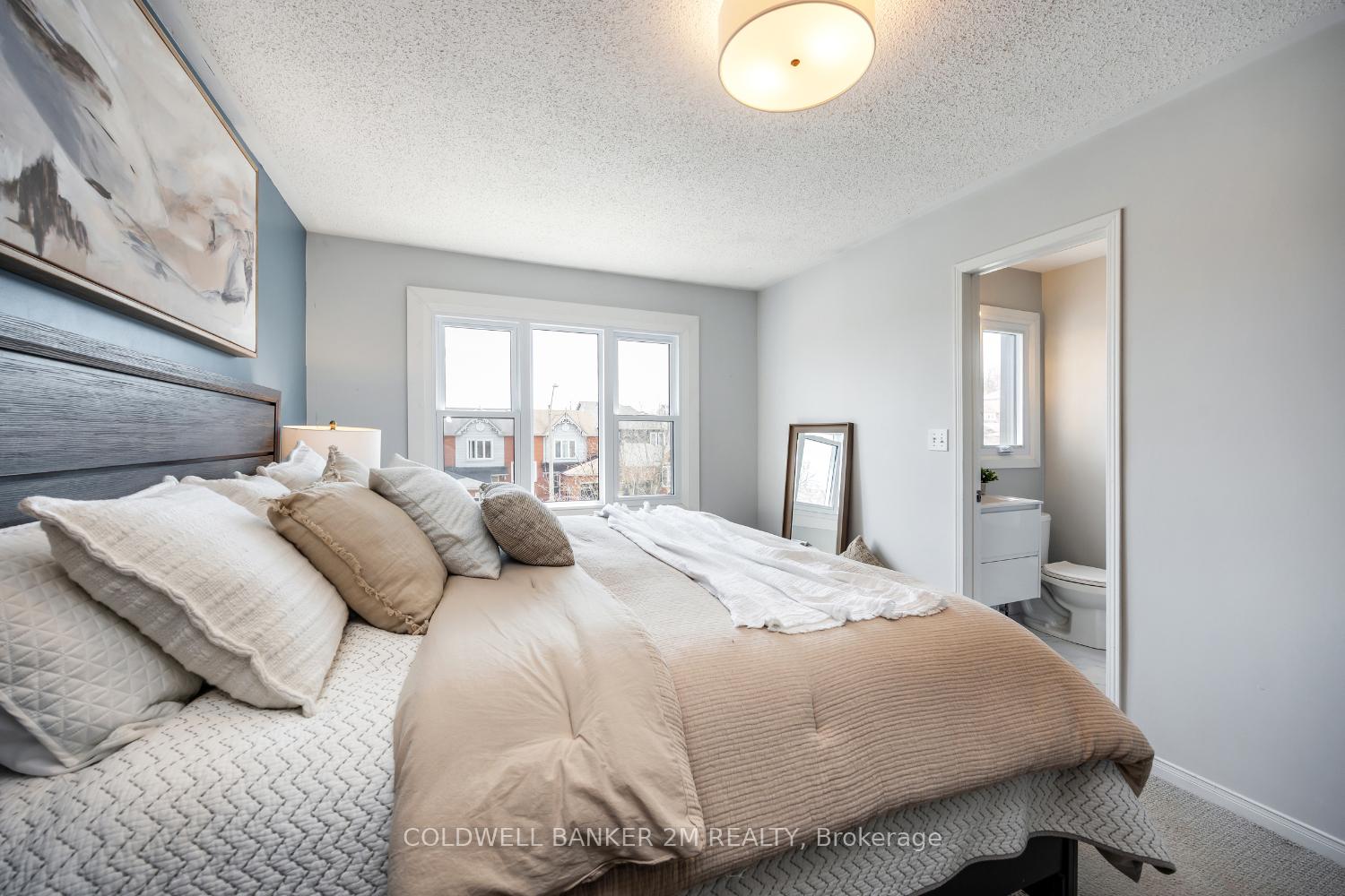 Photo 20 of 117 Trewin Lane, Clarington, Bowmanville — HOMEH