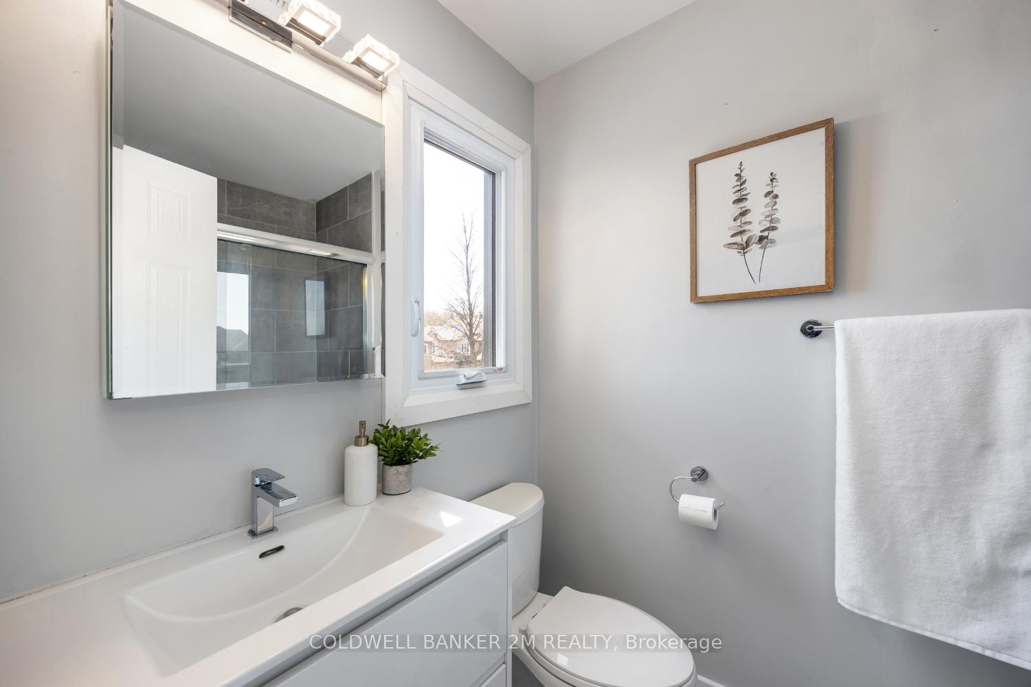Photo 22 of 117 Trewin Lane, Clarington, Bowmanville — HOMEH