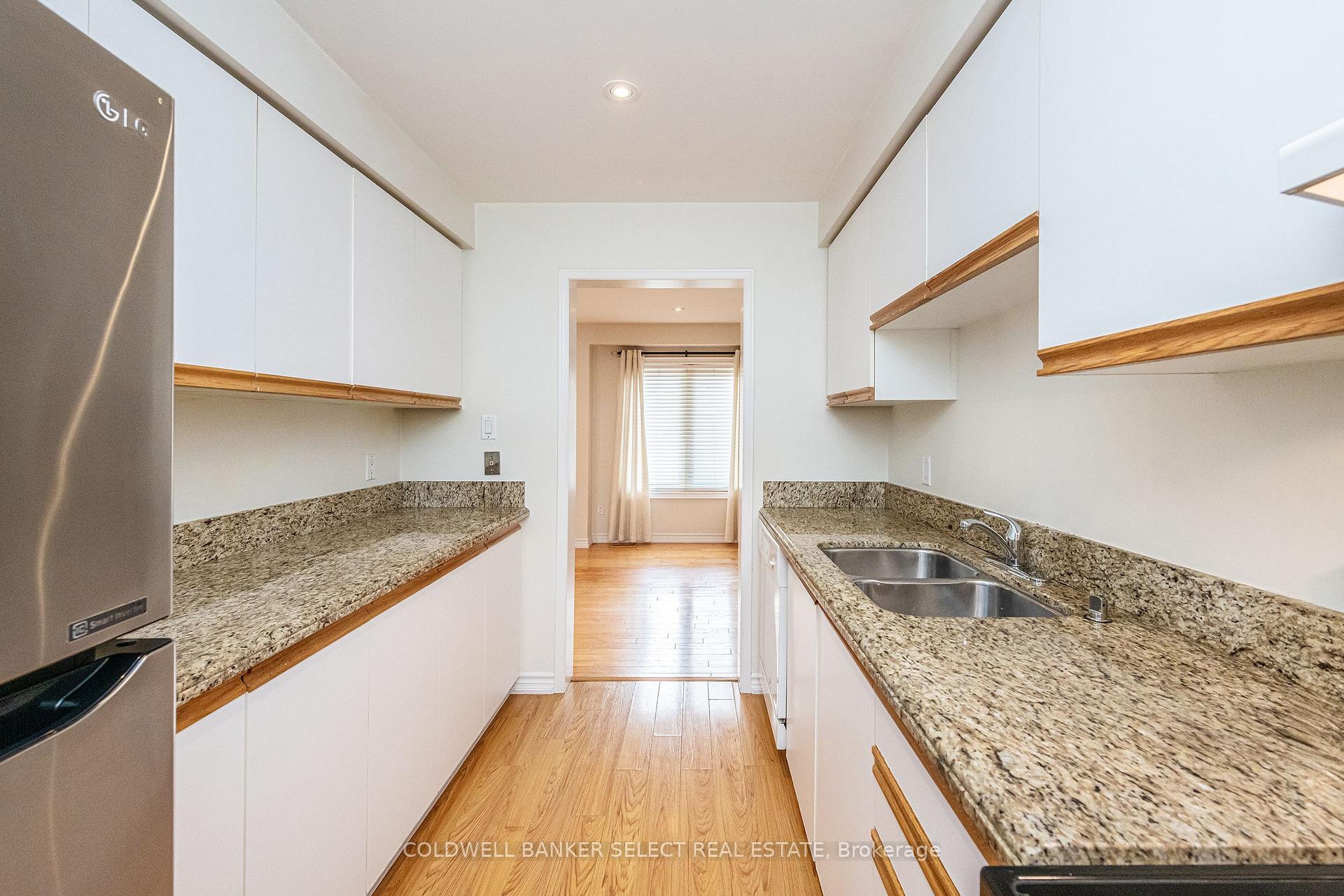 Photo 11 of 54 Hanton Crescent, Caledon, Bolton East — HOMEH