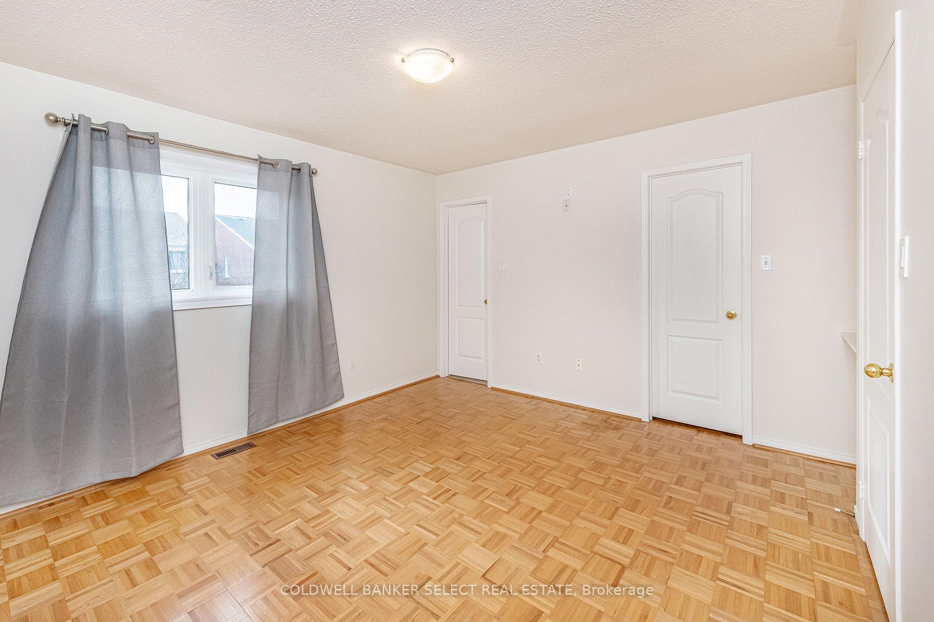 Photo 25 of 54 Hanton Crescent, Caledon, Bolton East — HOMEH