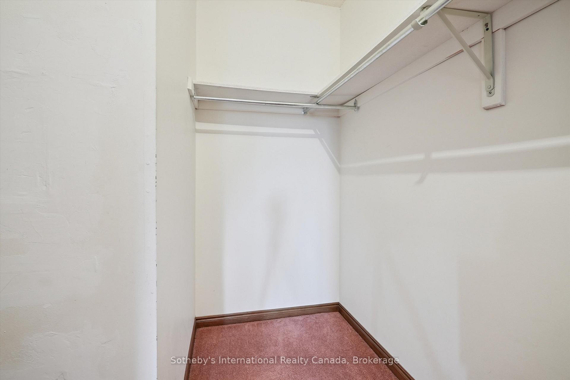 Photo 20 of 6 Windstar Place, Hamilton, Gurnett — HOMEH