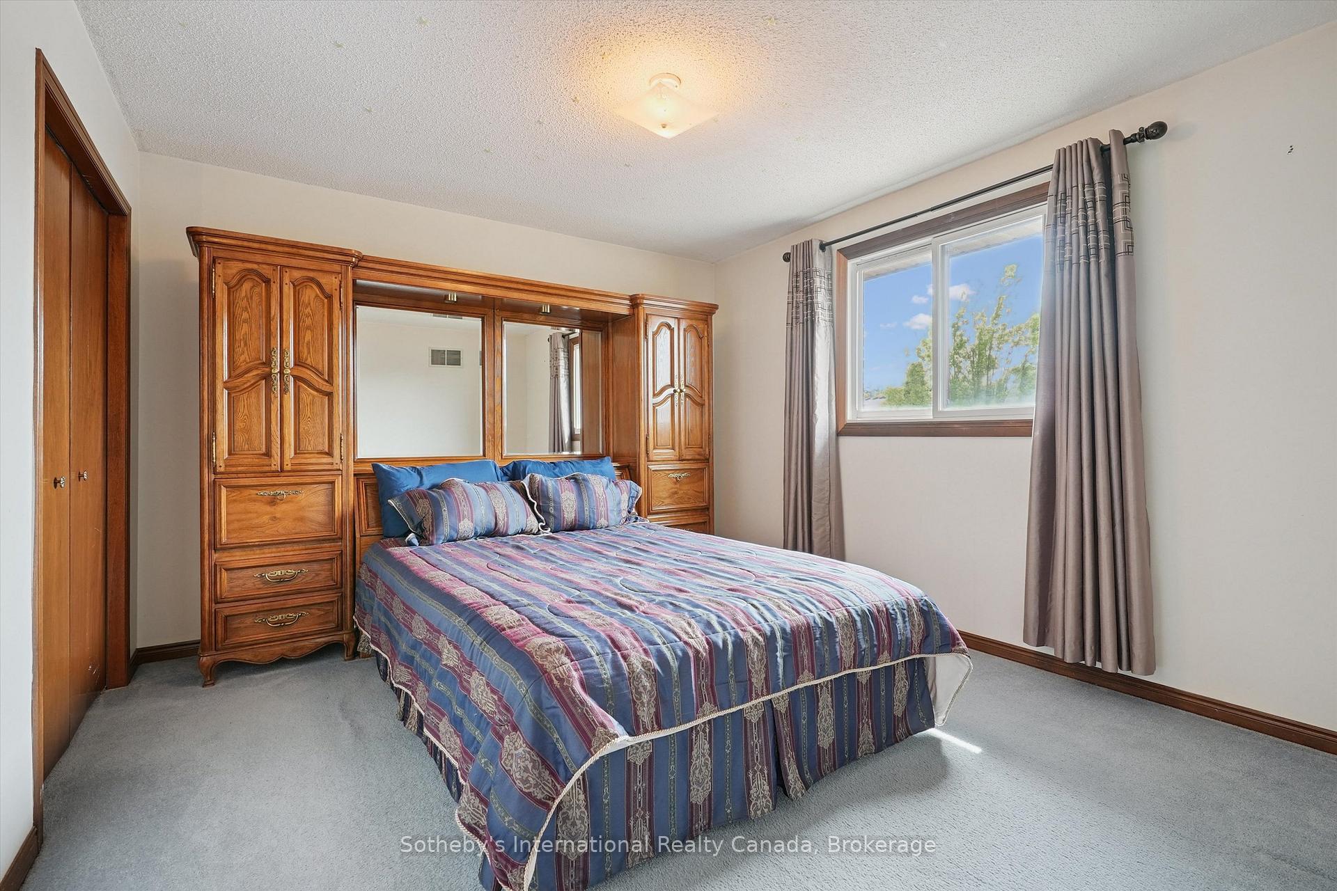Photo 23 of 6 Windstar Place, Hamilton, Gurnett — HOMEH