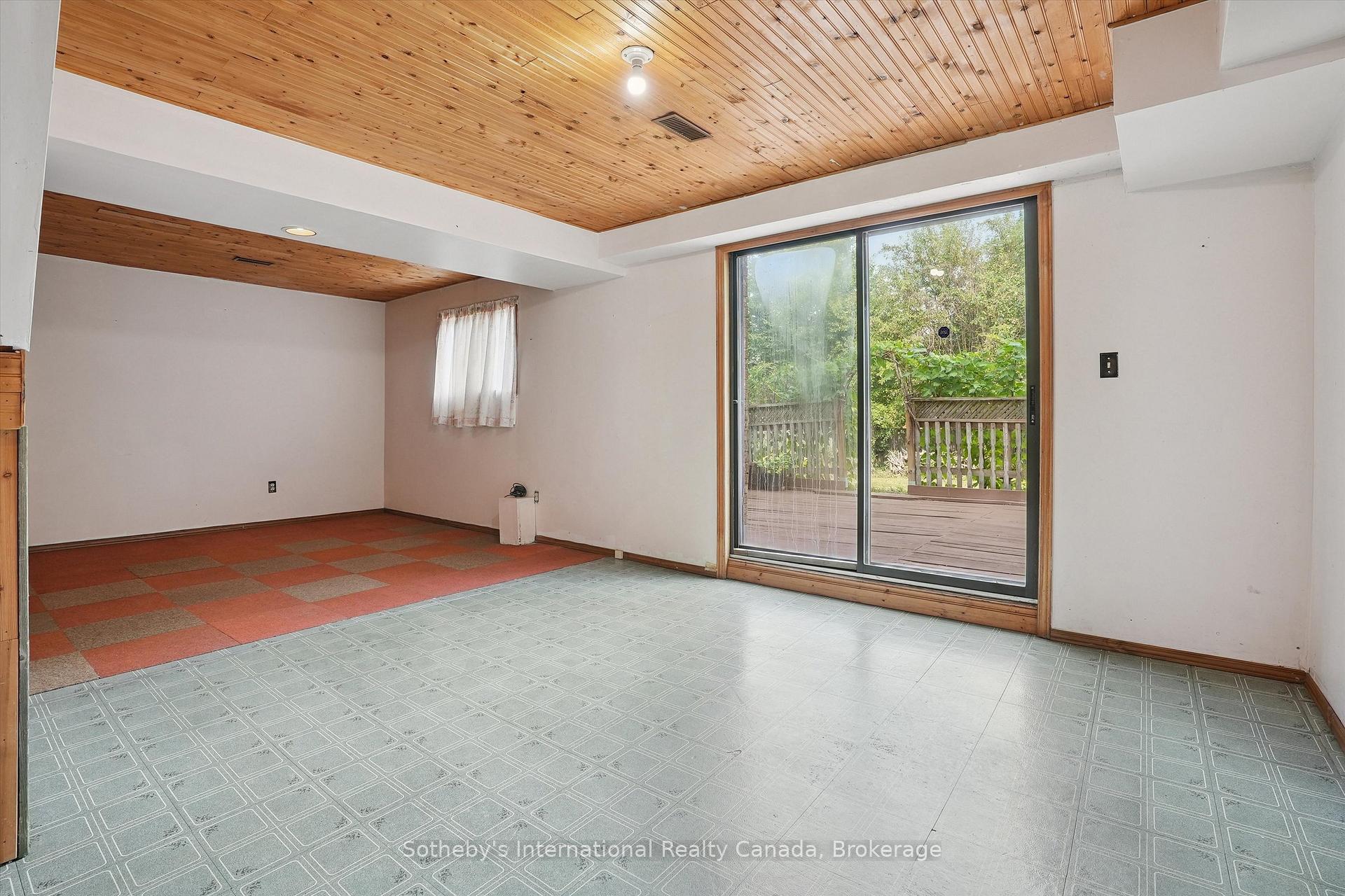 Photo 31 of 6 Windstar Place, Hamilton, Gurnett — HOMEH