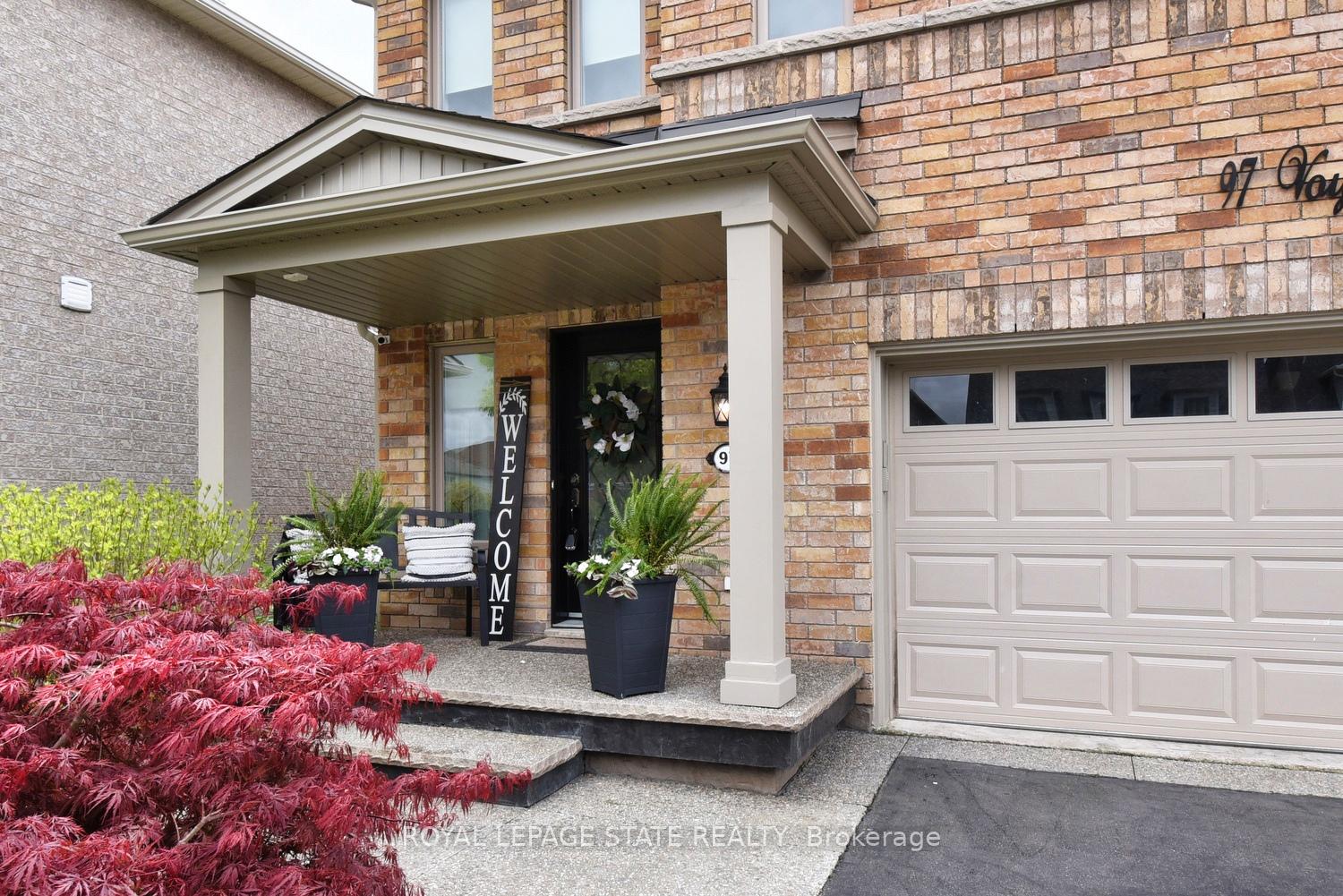 Photo 3 of 97 Voyager Pass, Hamilton, Binbrook — HOMEH